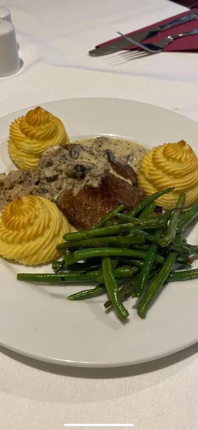 Food and drinks in The Hind Hotel