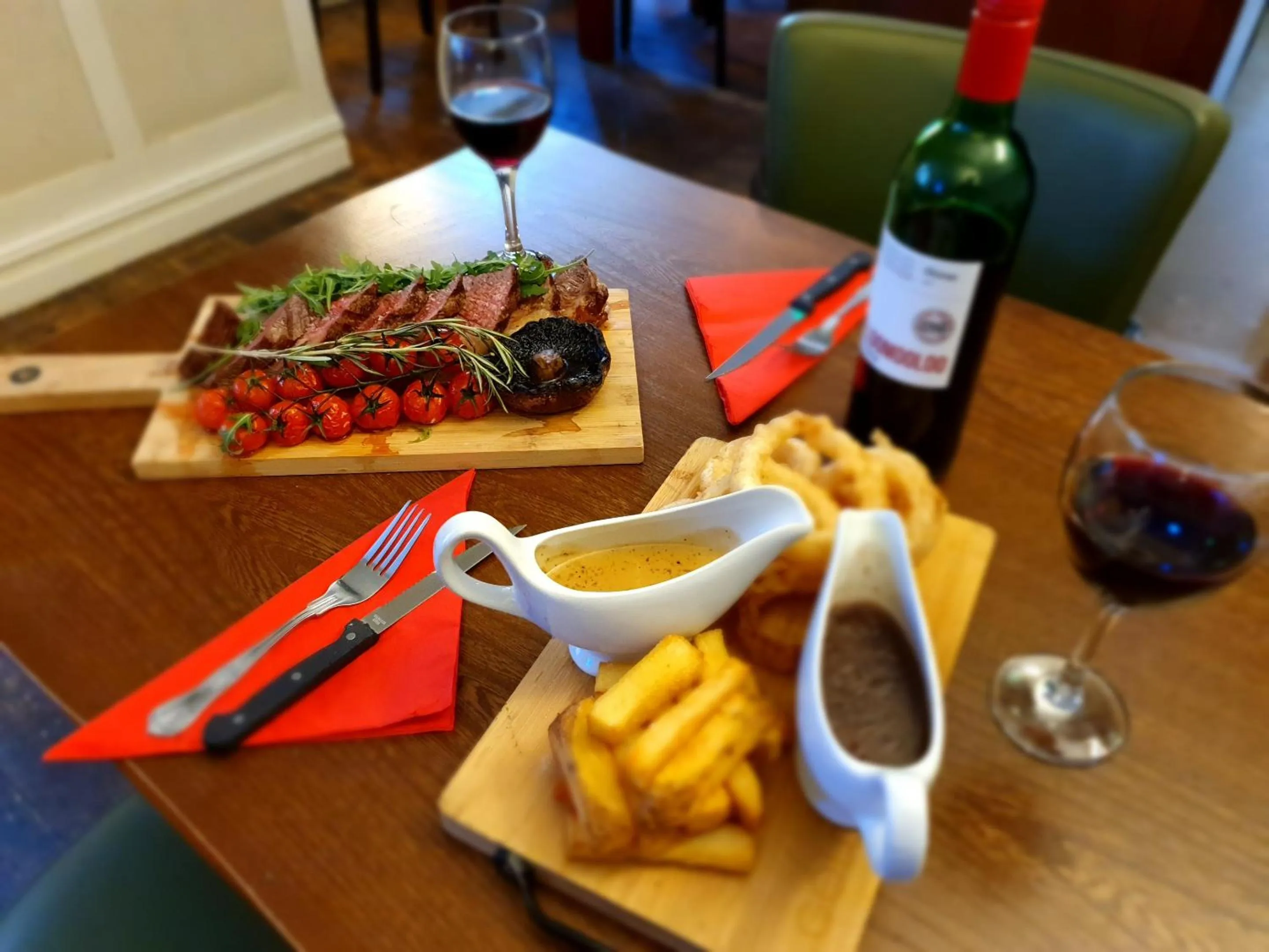 Food and drinks in The Hind Hotel