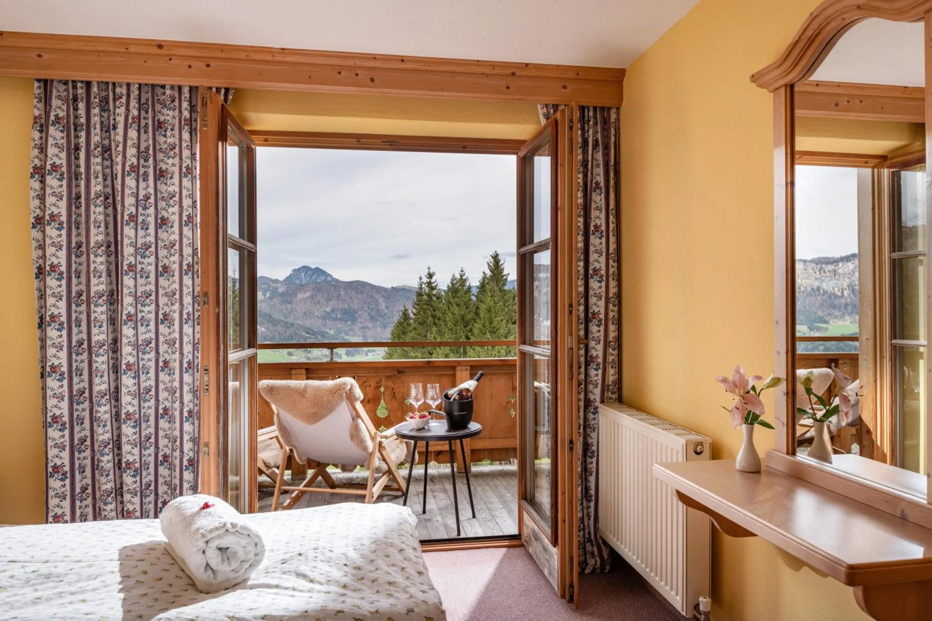 Bedroom in Hochfeldalm