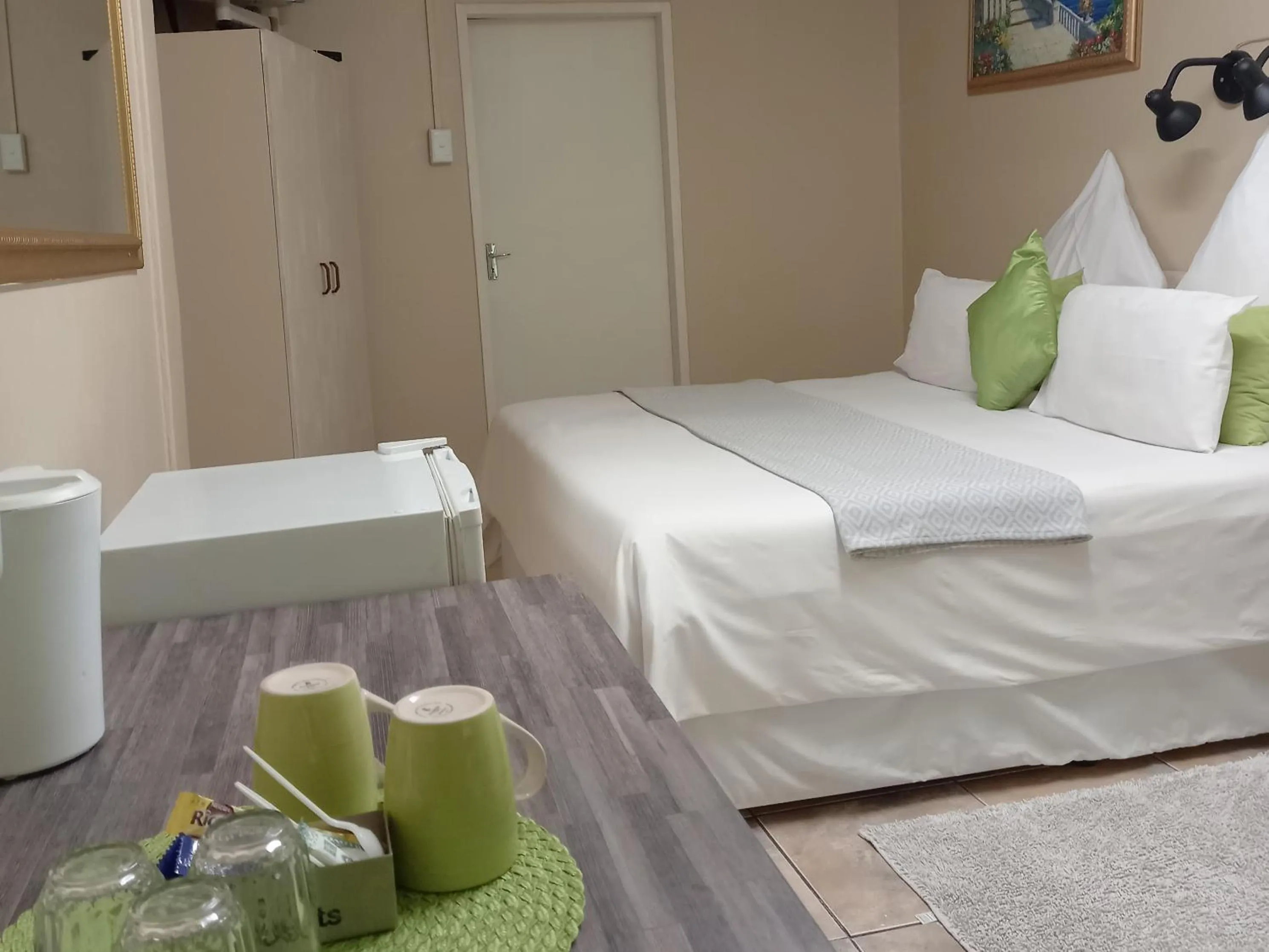 Photo of the whole room, Bed in African Sky Guest House