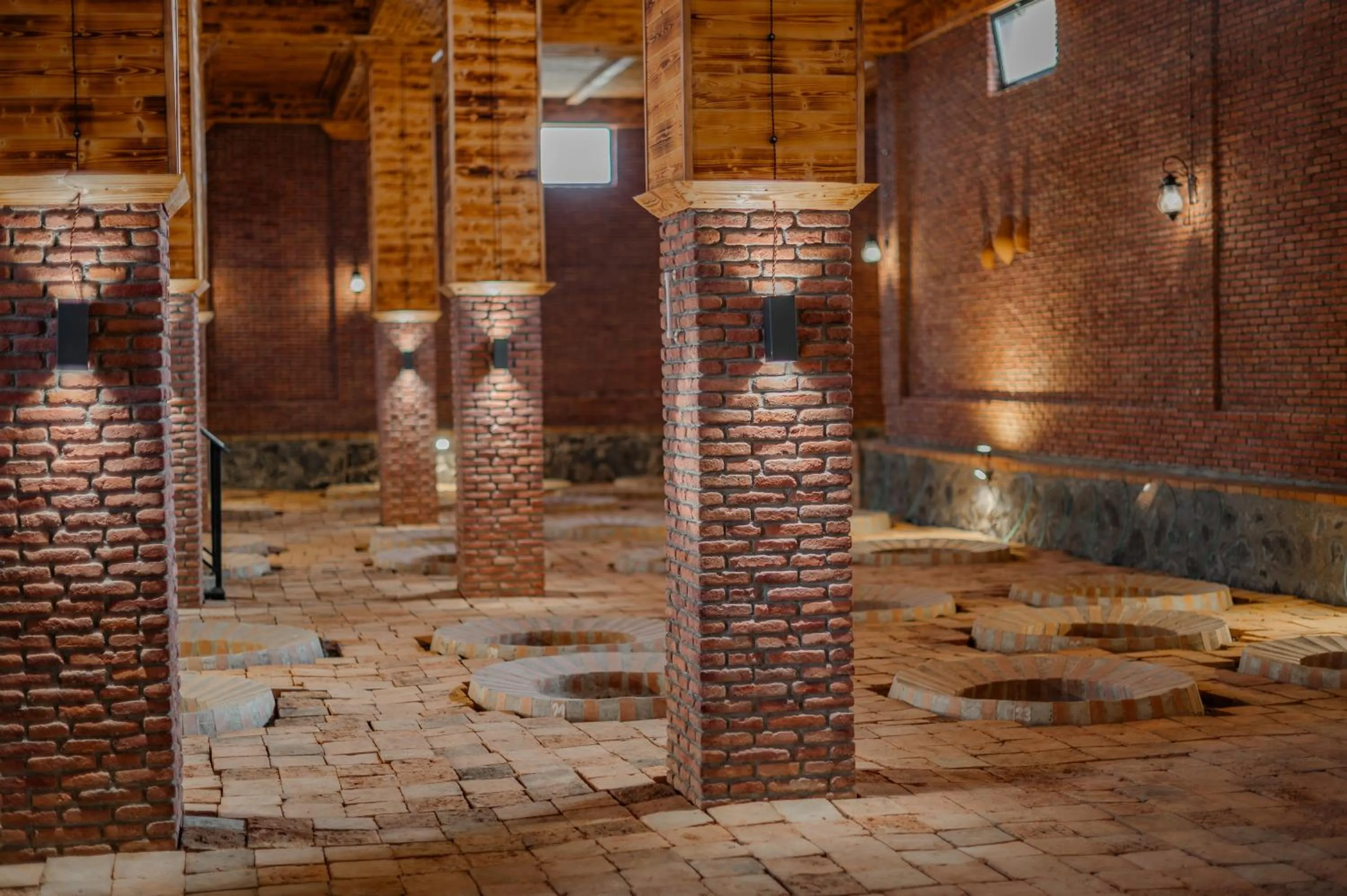 Restaurant/places to eat in Burki Castle & Cellar