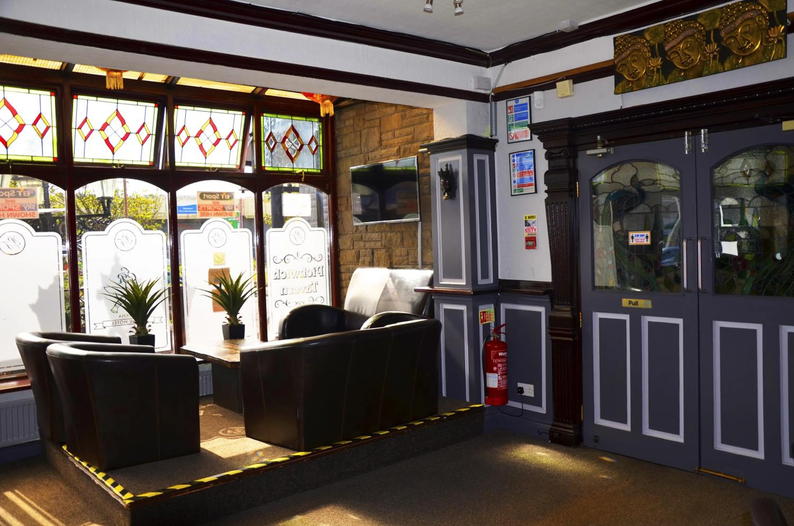 Lounge or bar in The Gurkha Hotel