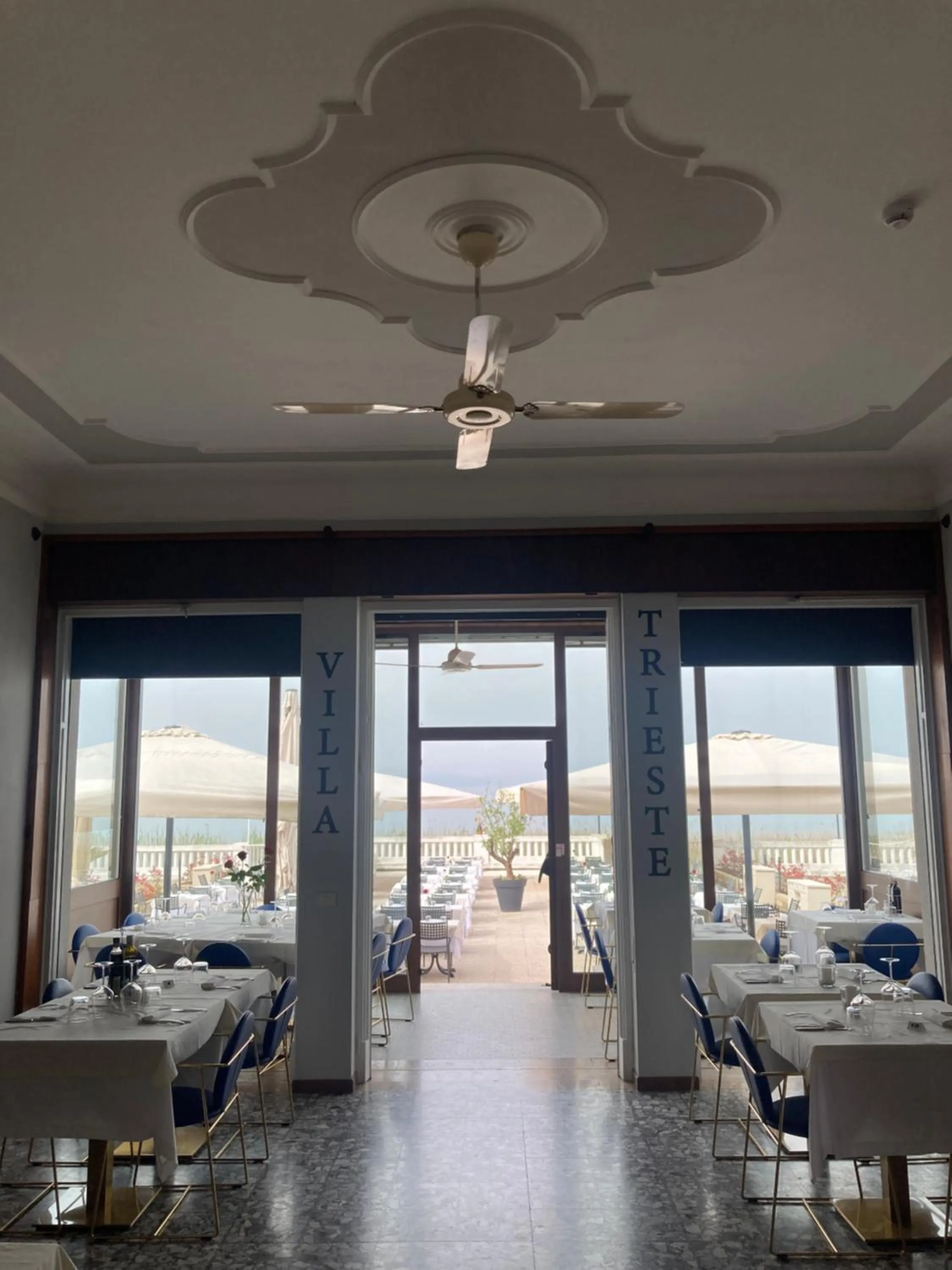 Dining area in Hotel Villa Trieste