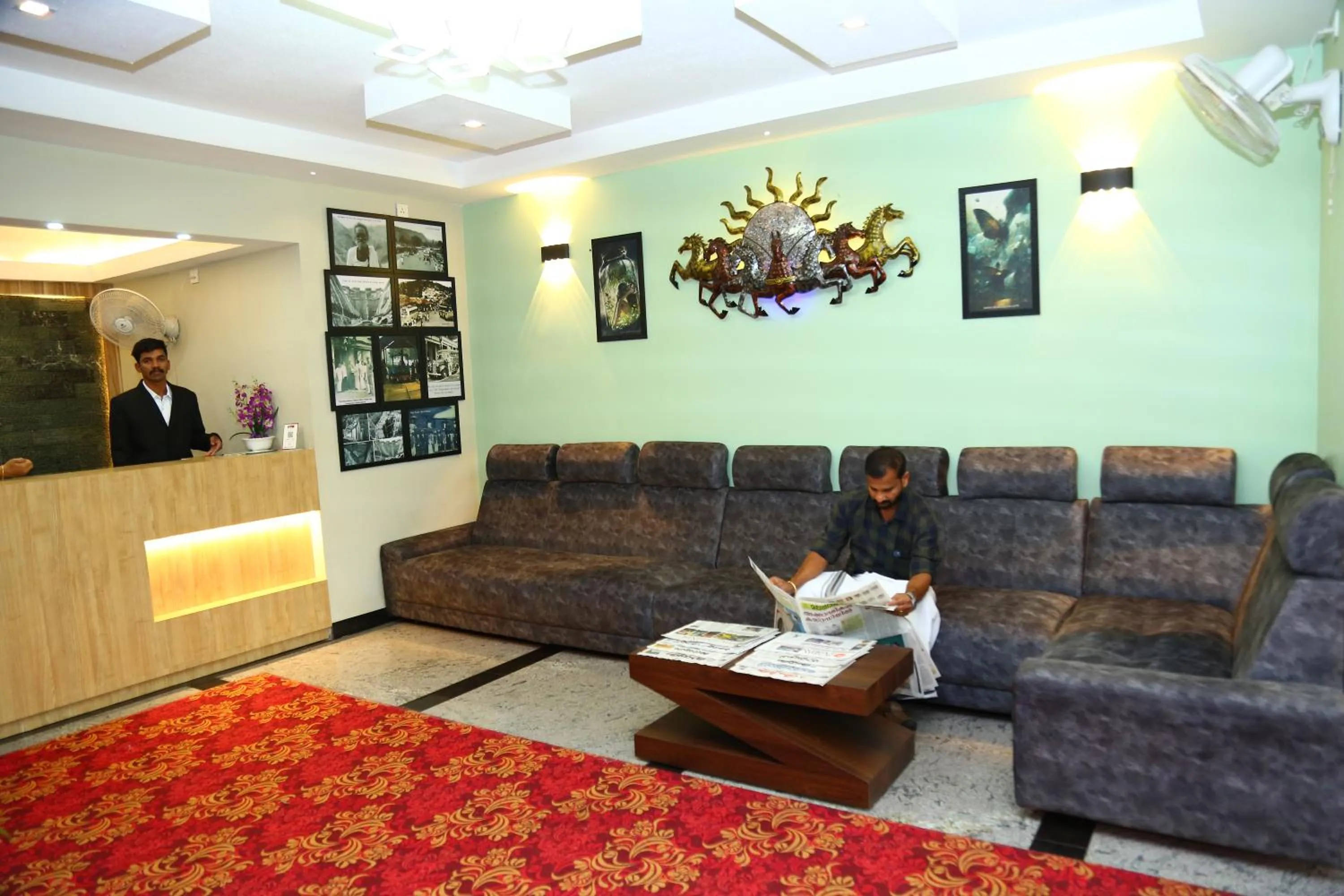 Lobby or reception in Hotel Idukki Castle