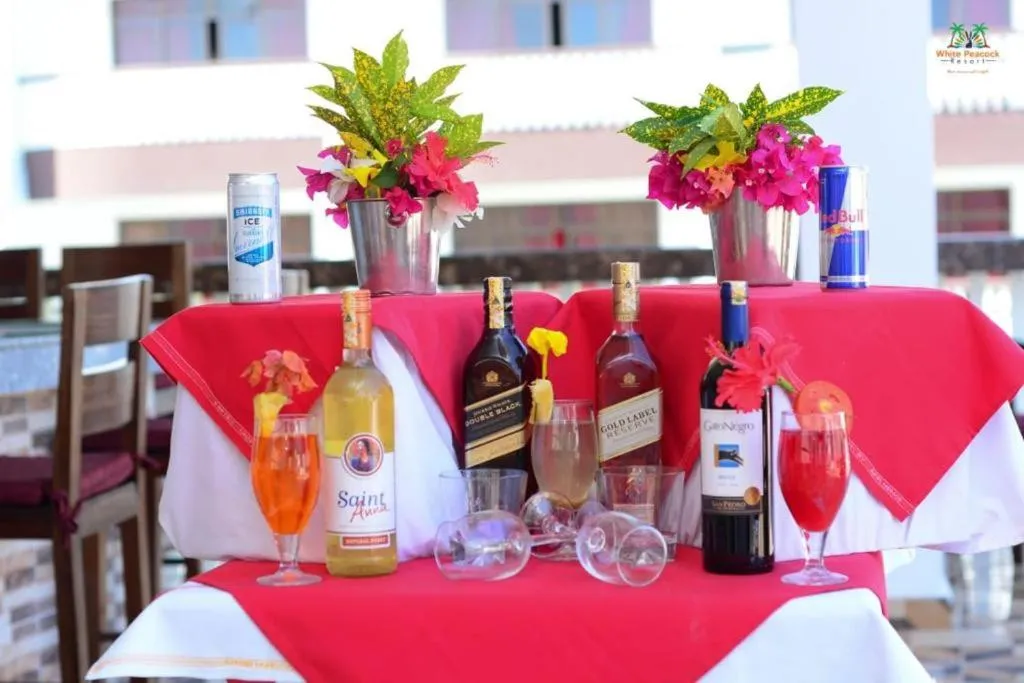 Restaurant/places to eat in White Peacock Resort Mtwapa