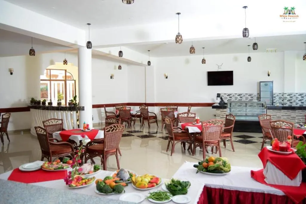 Restaurant/places to eat in White Peacock Resort Mtwapa
