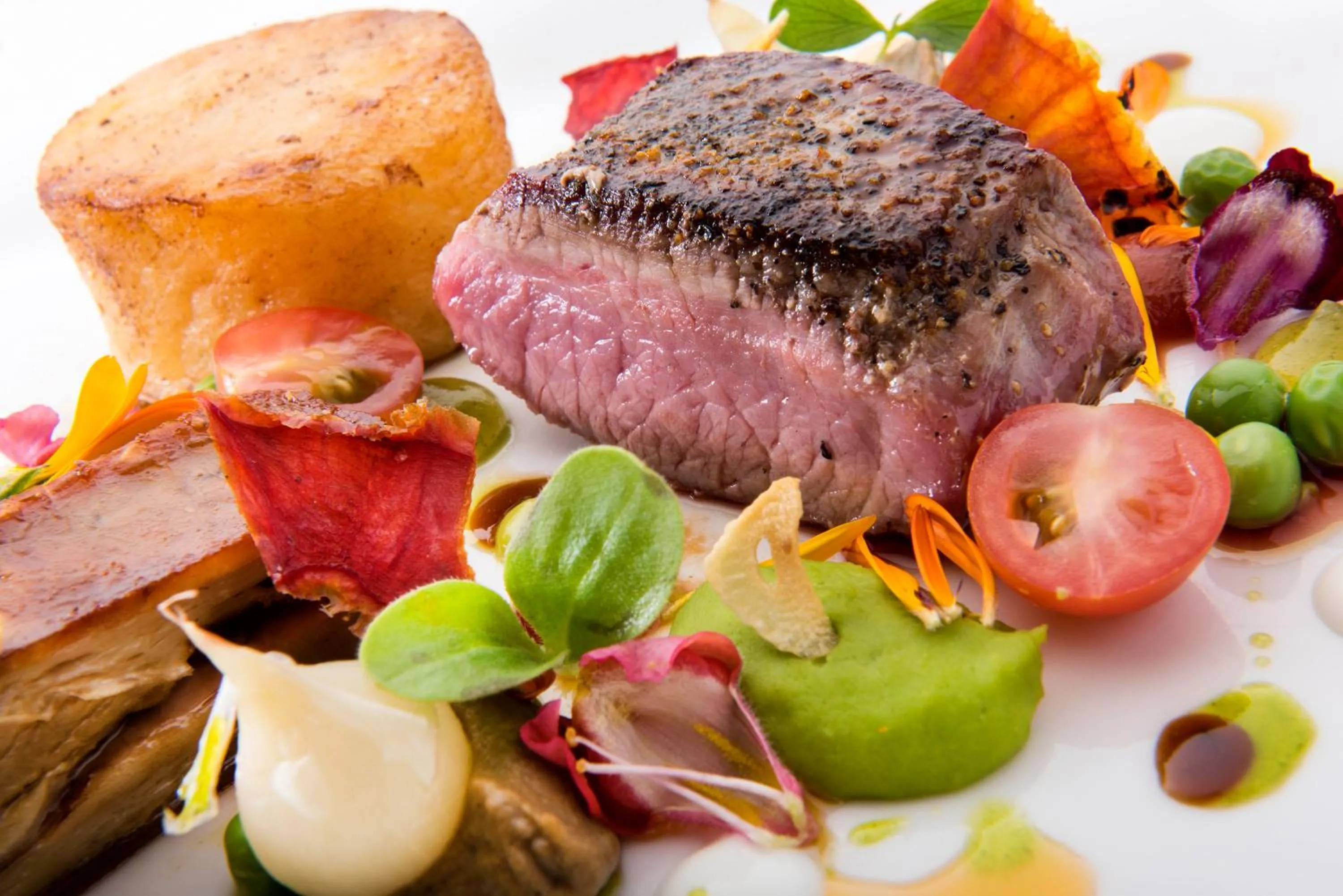 Food and drinks in The Glenmoriston Townhouse Hotel