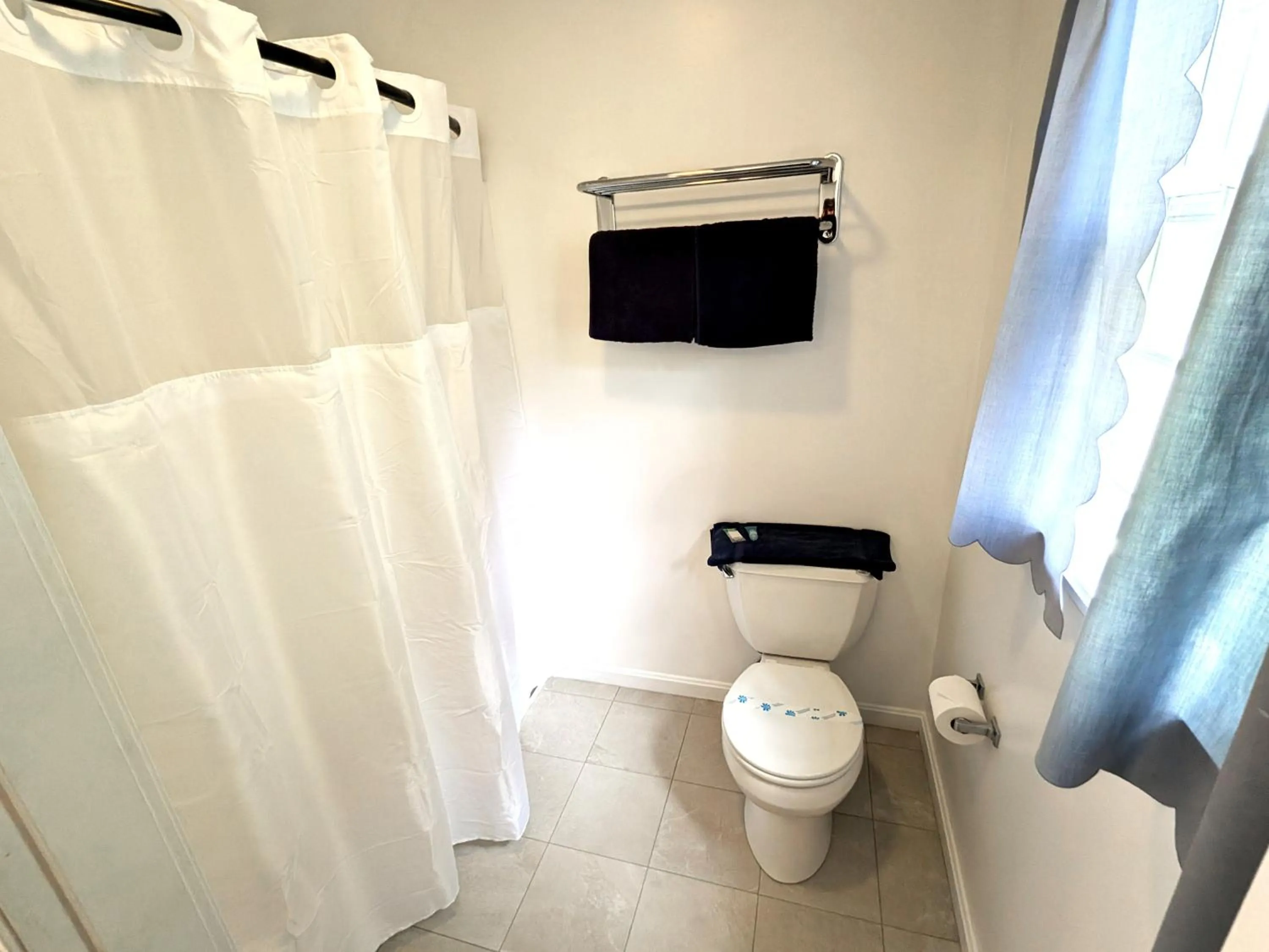 Bathroom in Ocean Acres Ogunquit