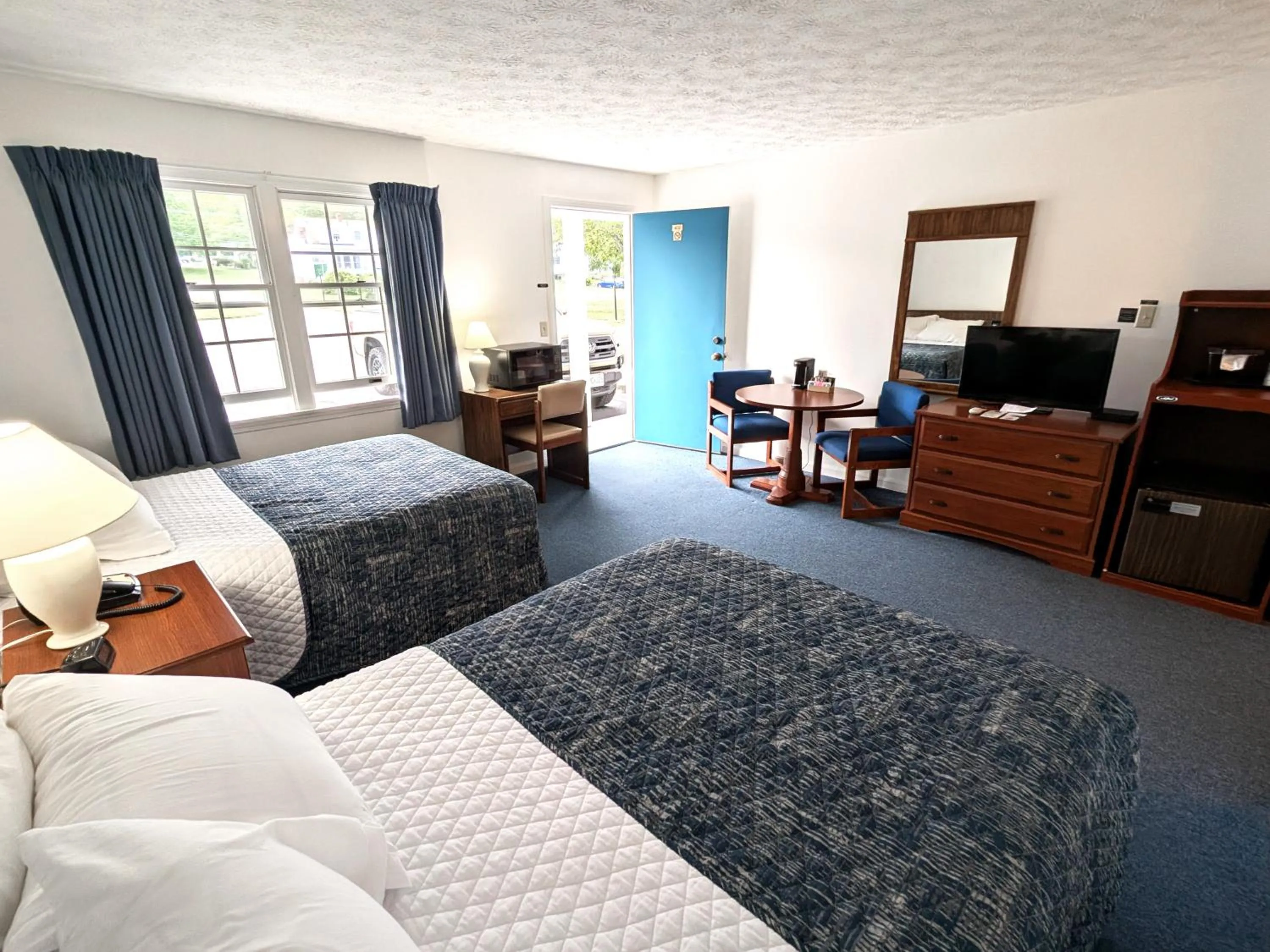 Bed in Ocean Acres Ogunquit