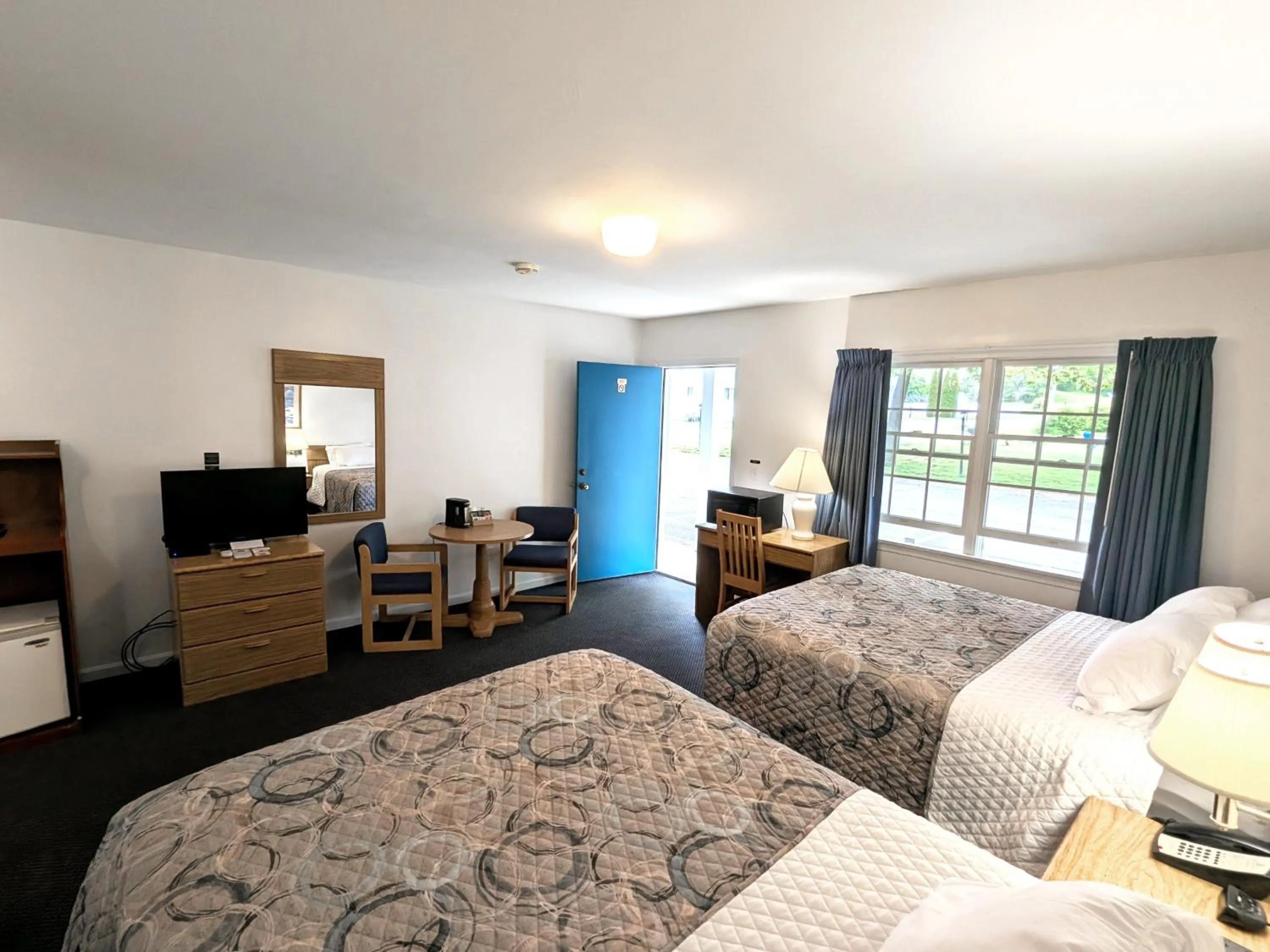 Bed in Ocean Acres Ogunquit