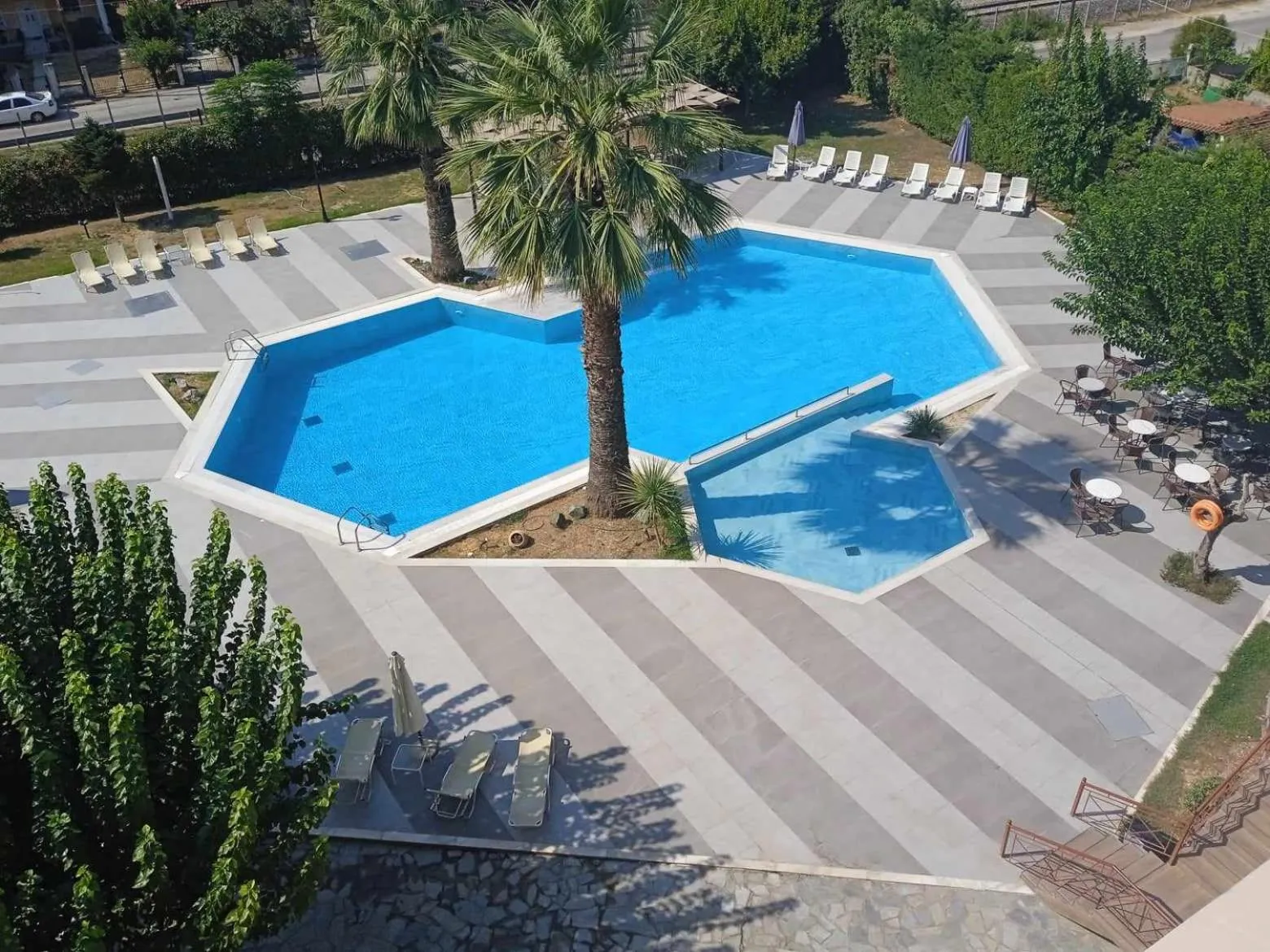 Swimming pool in Hotel Orfeas