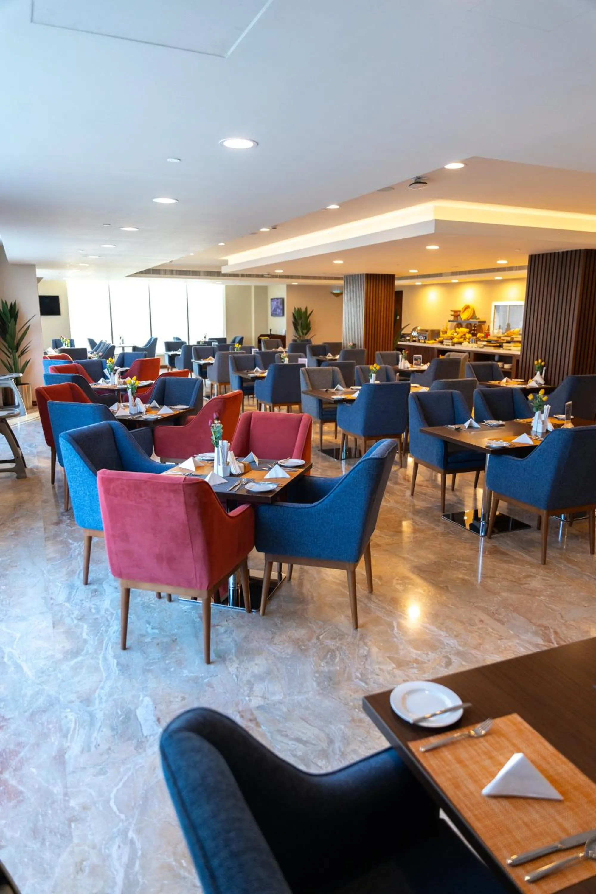 Restaurant/places to eat in Kyriad Hotel Salalah