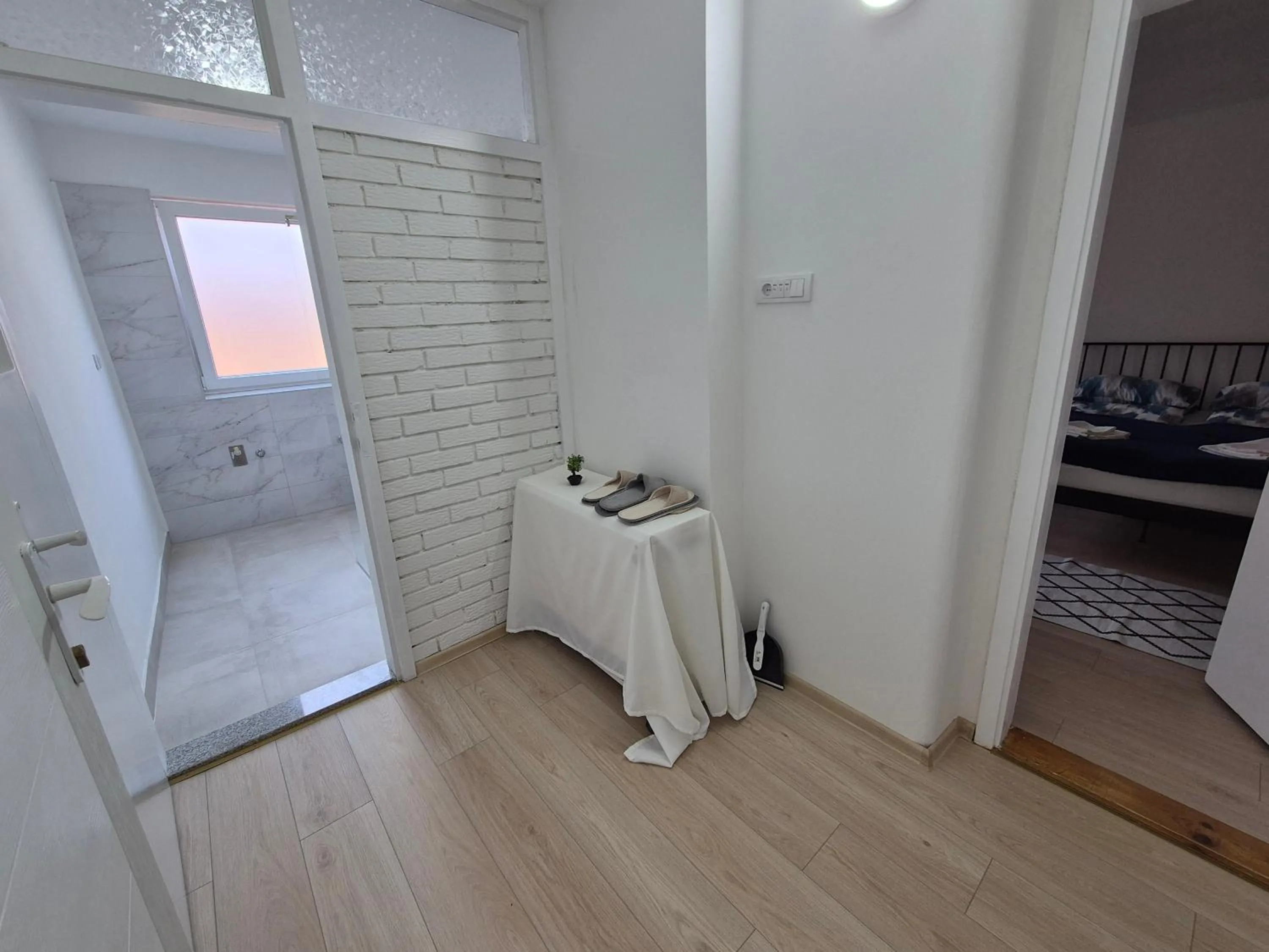 Photo of the whole room, Bed in Old Town Residence - Free parking