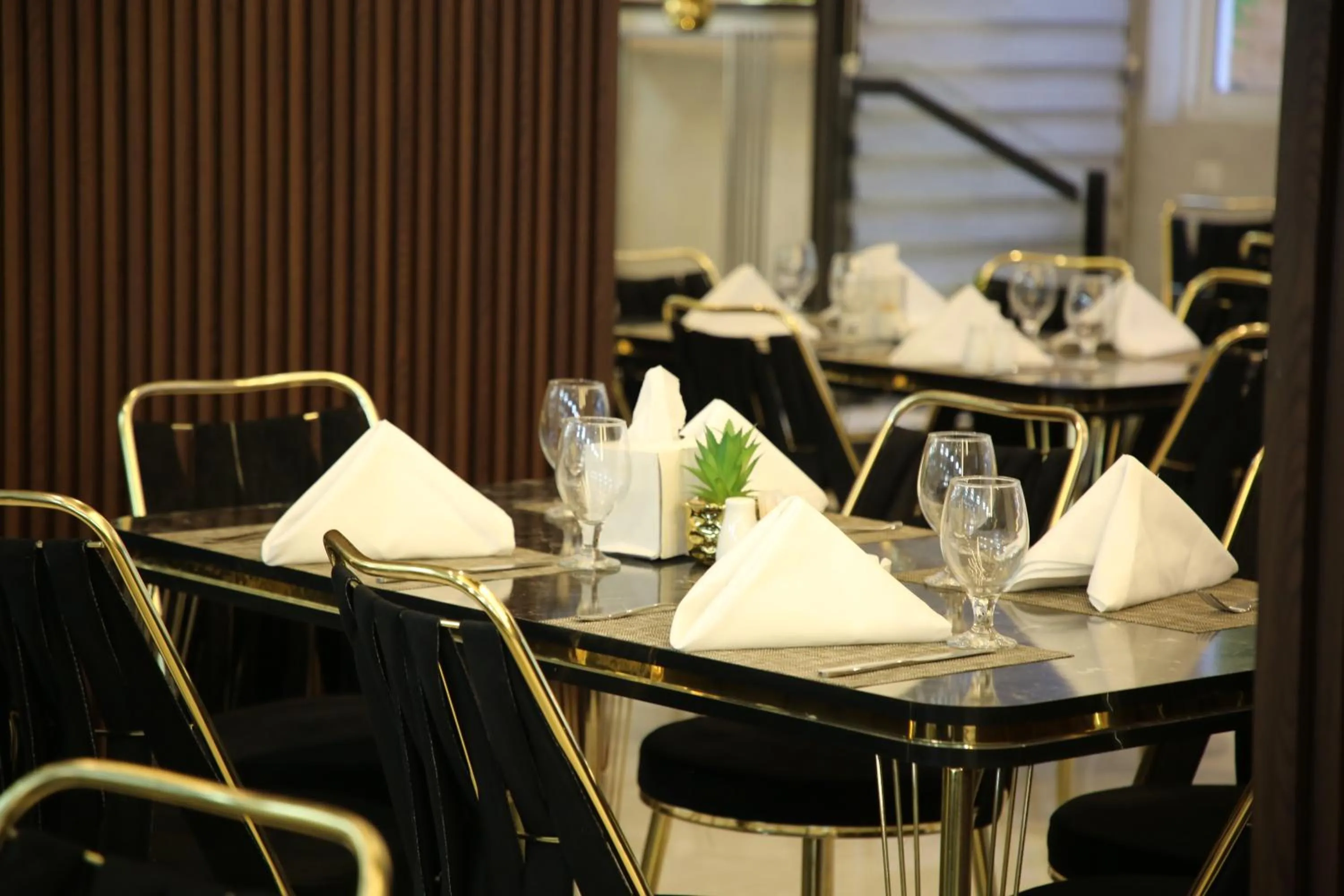 Restaurant/places to eat in Kaya Hotel Amman