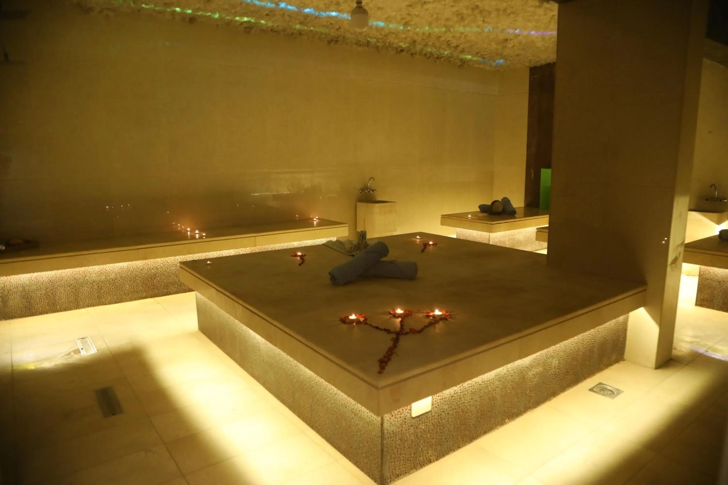 Hot Tub in Kaya Hotel Amman