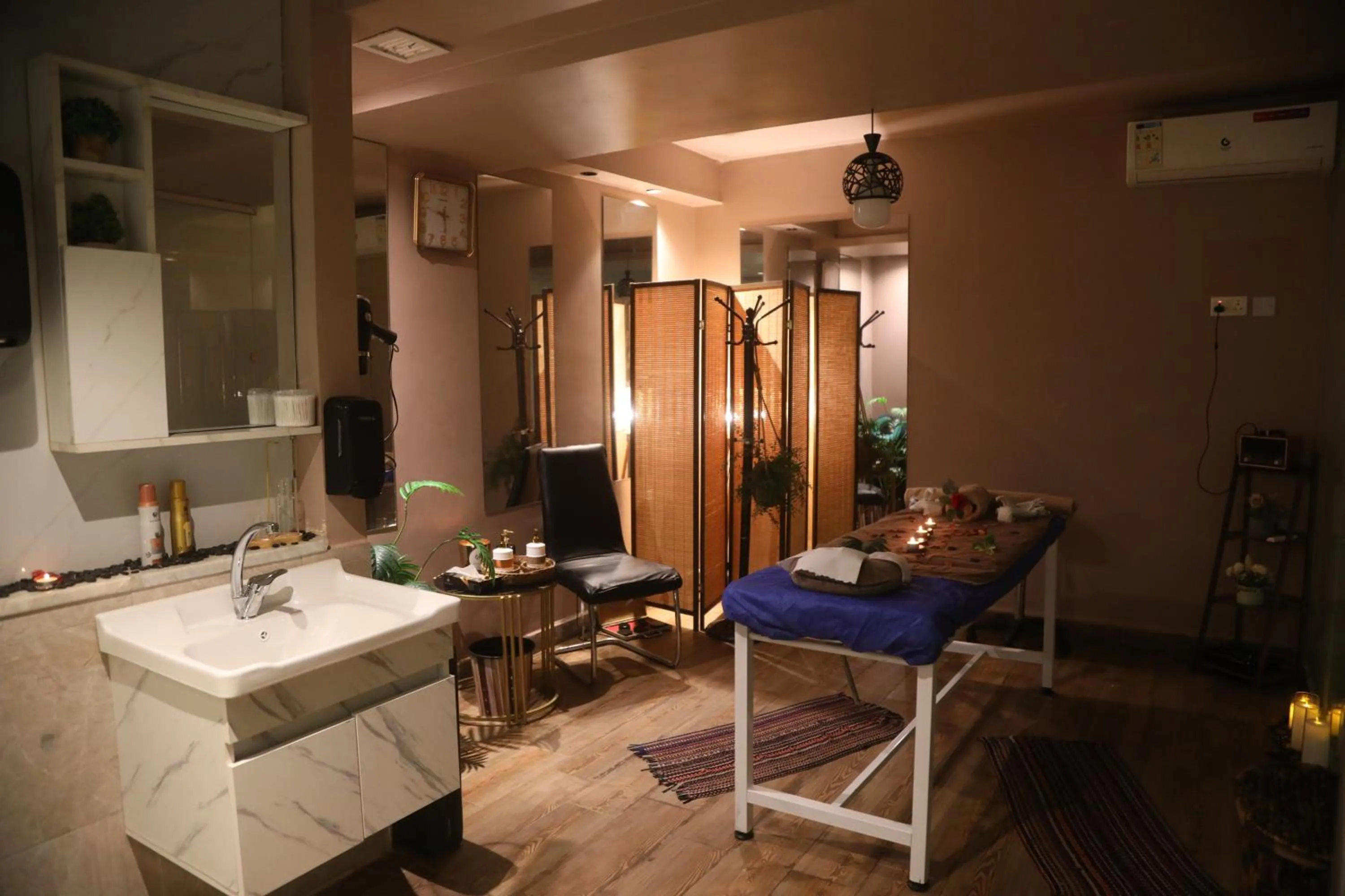 Massage in Kaya Hotel Amman