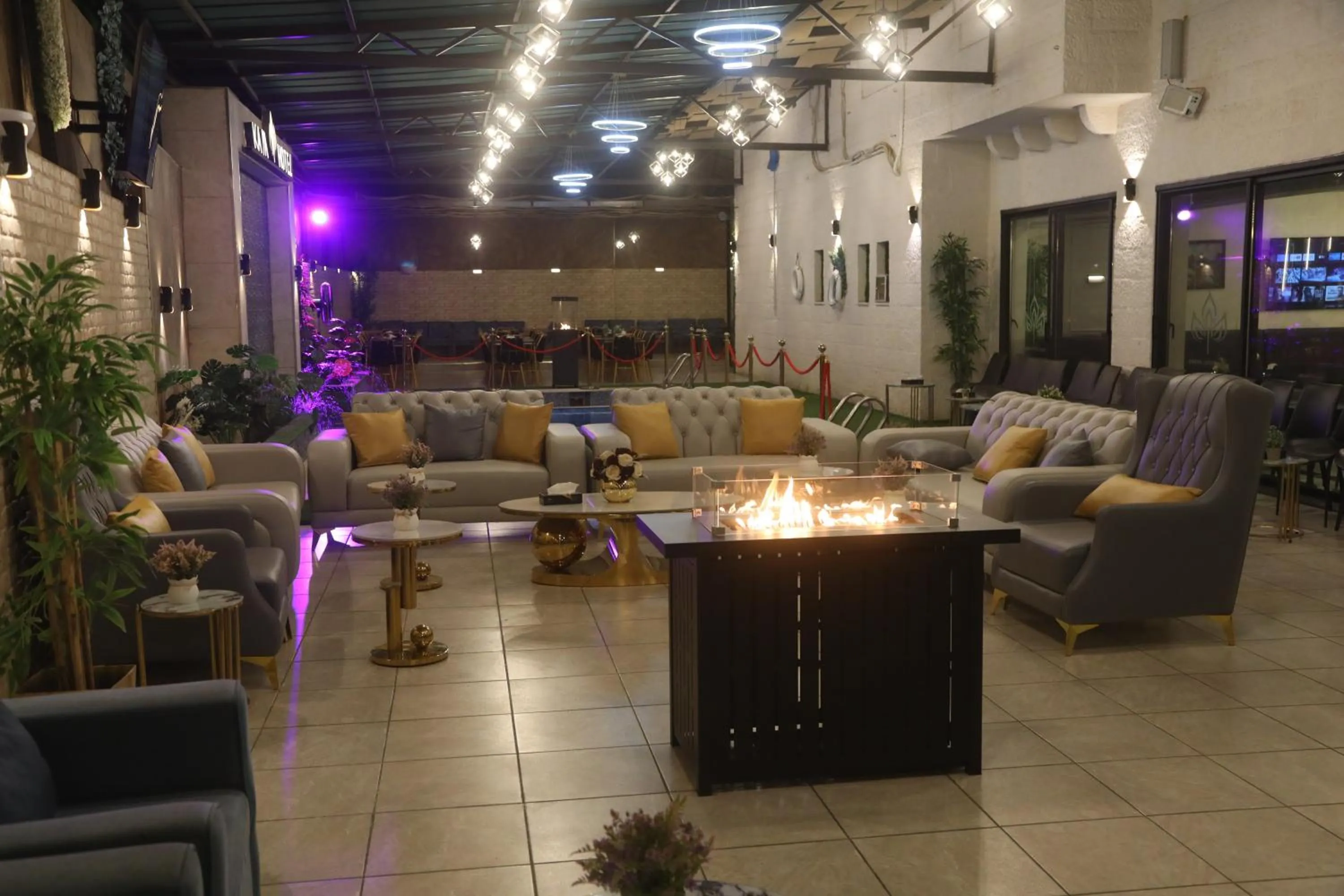 Swimming pool in Kaya Hotel Amman