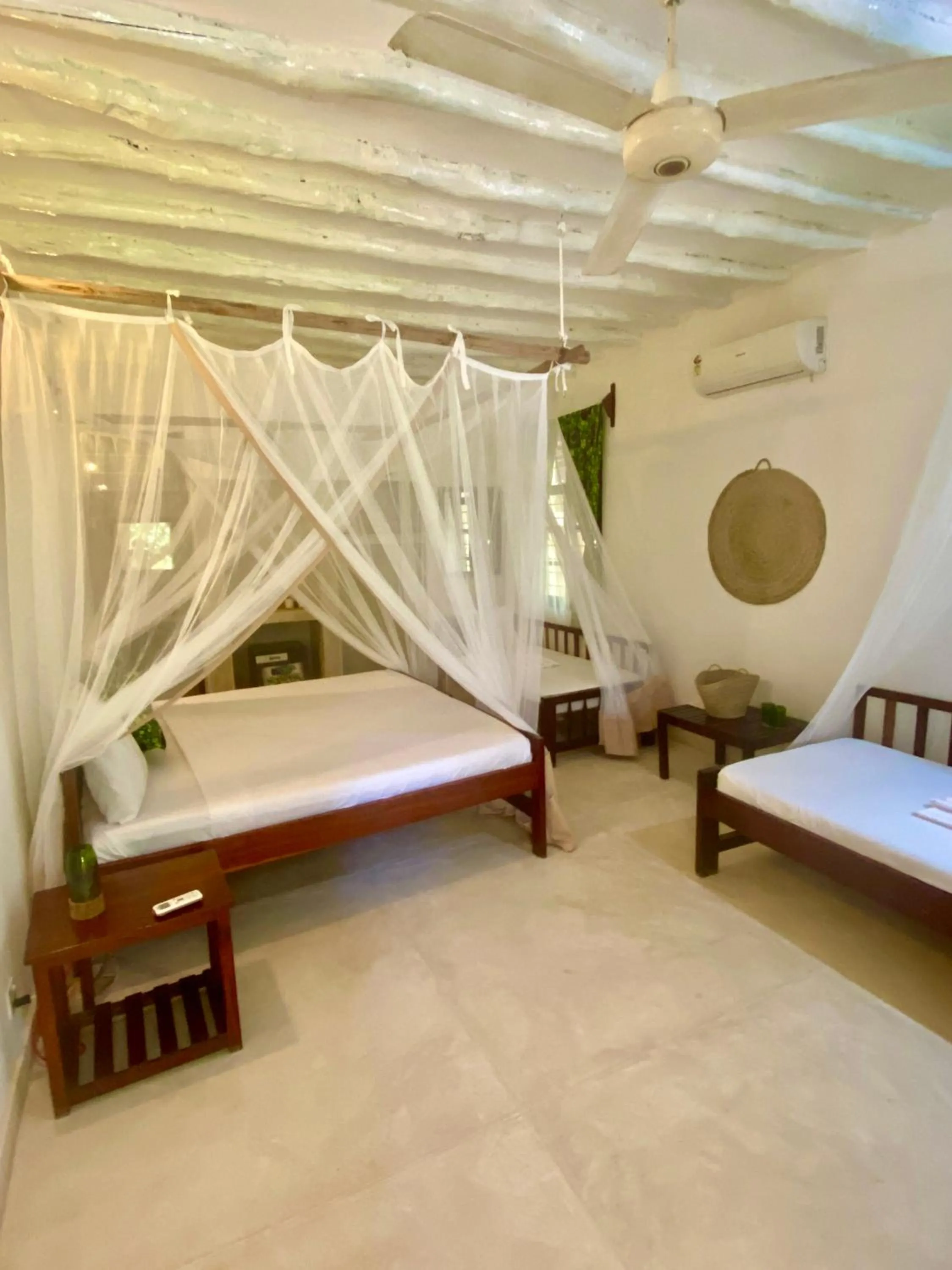 Bedroom, Bed in Mangrove Lodge