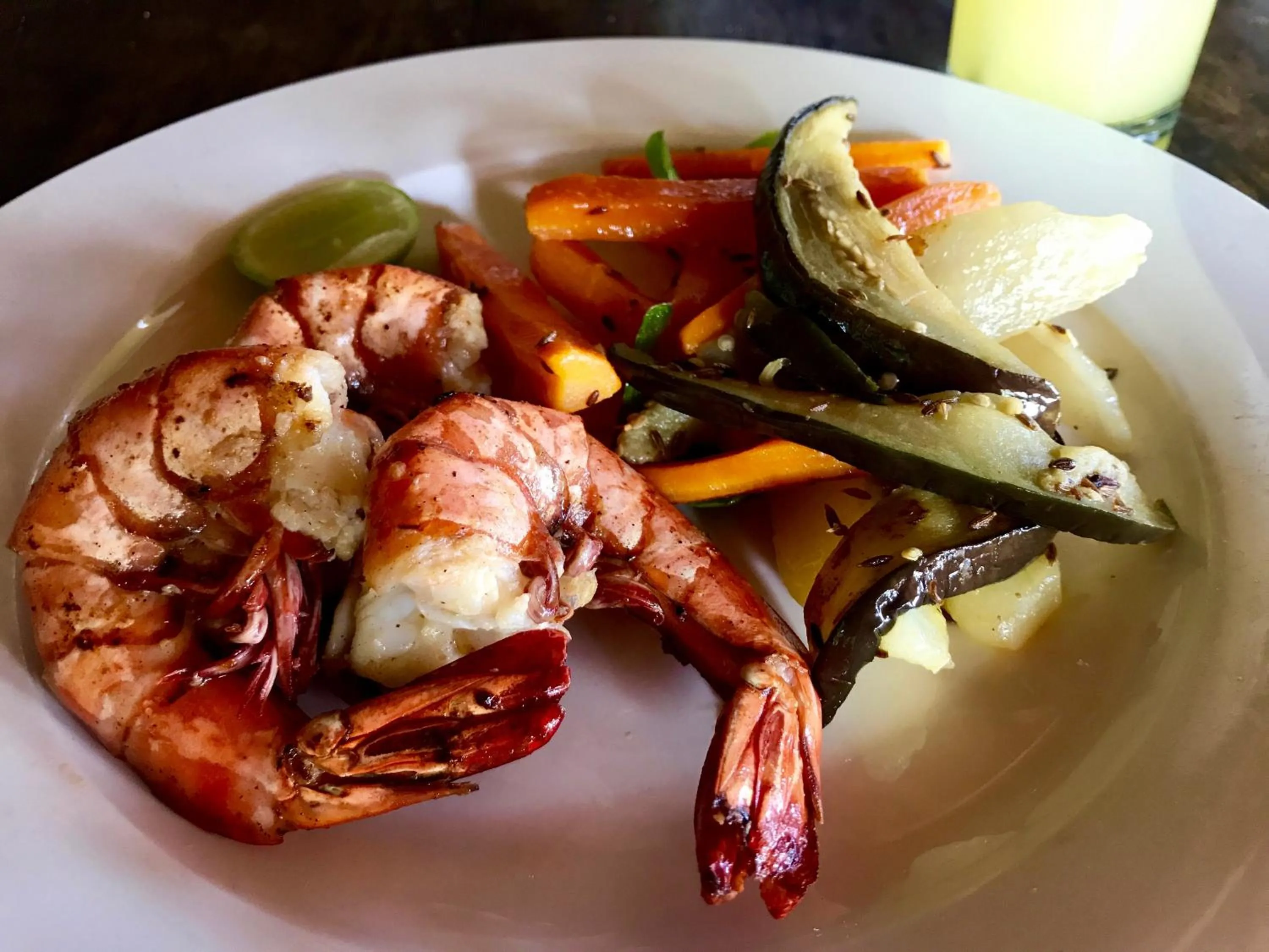 Restaurant/places to eat in Mangrove Lodge