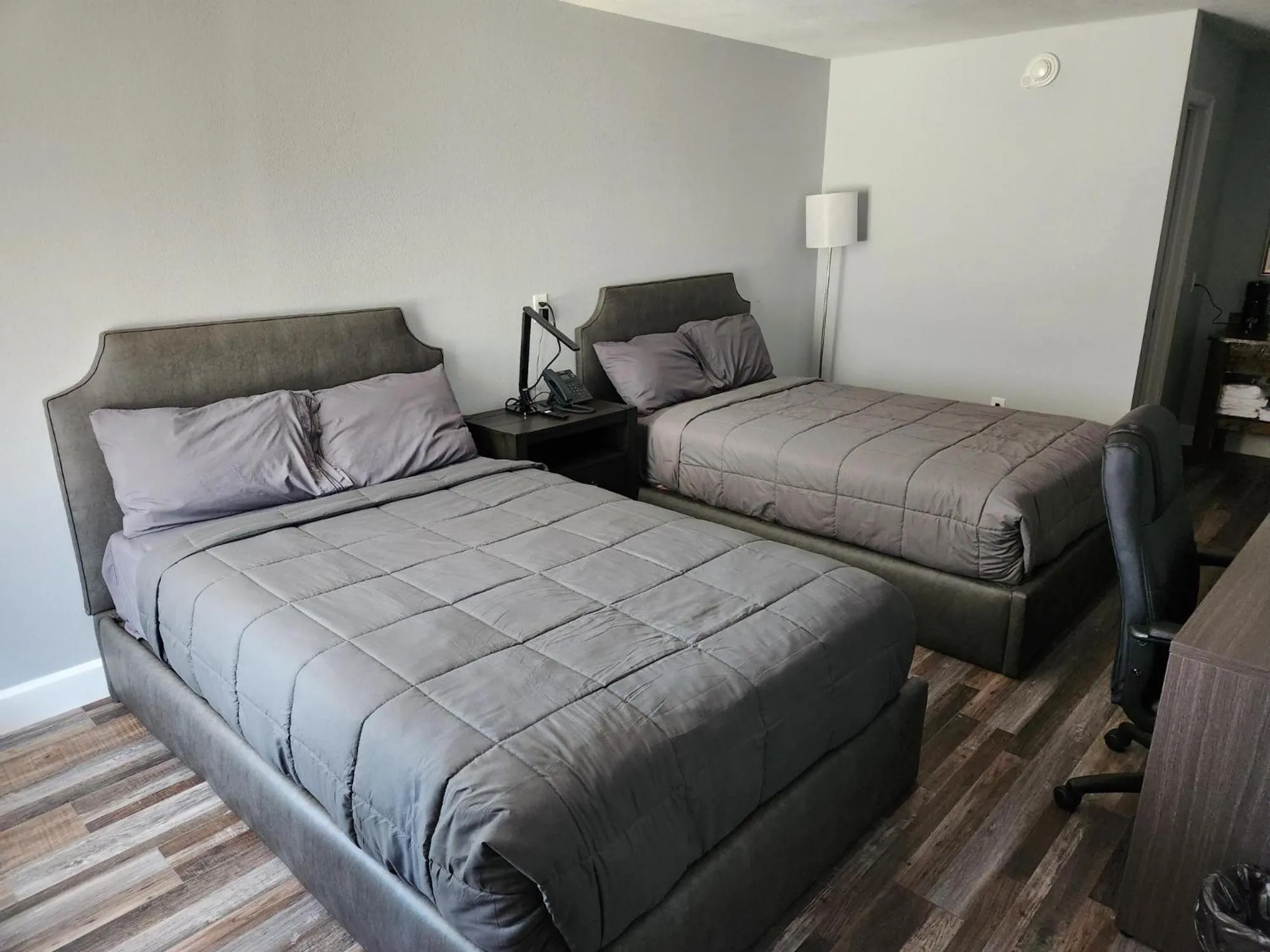 Bedroom, Bed in Heritage Place Hotel