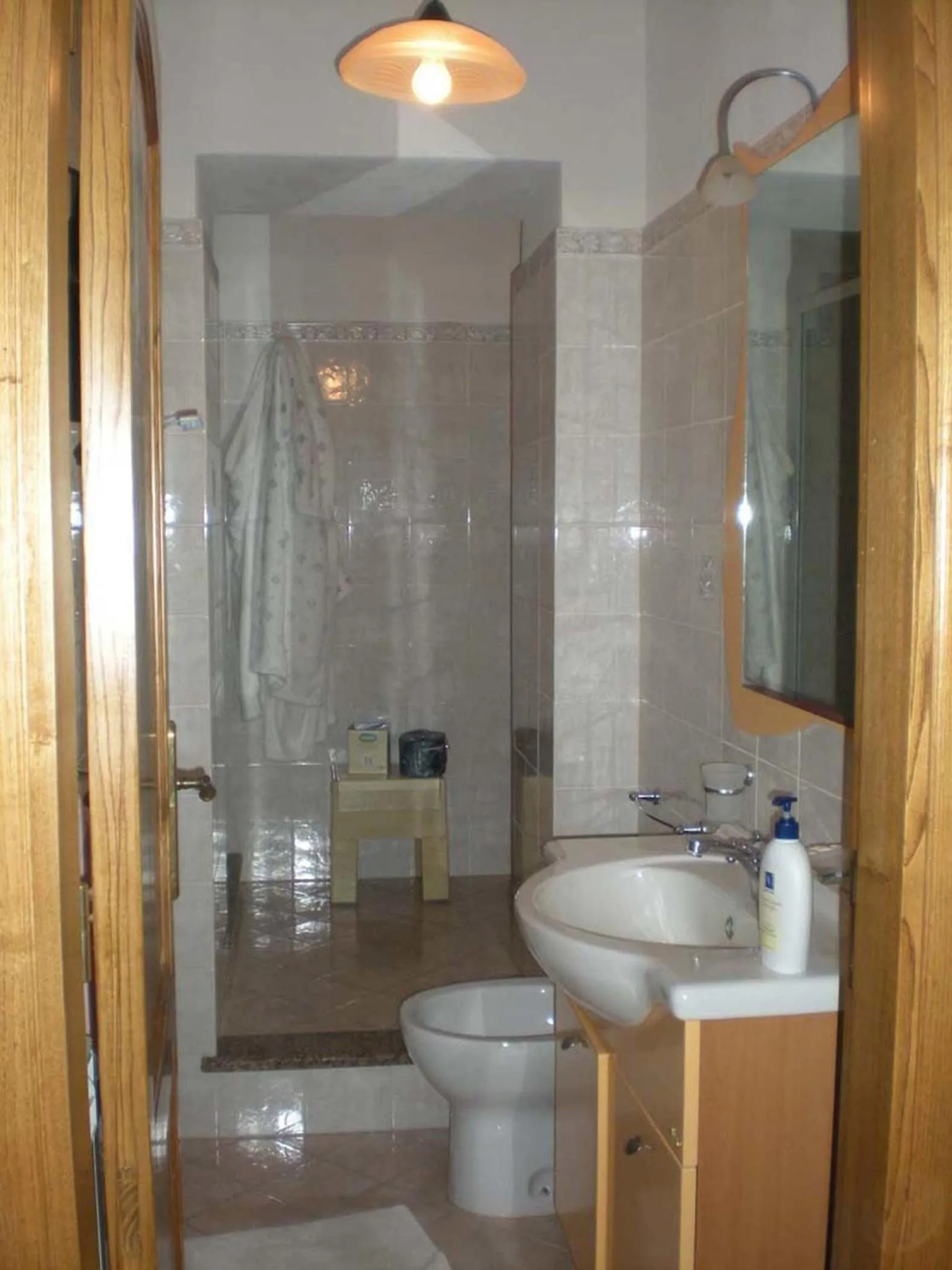 Toilet in Bed and Breakfast Villa Angelina