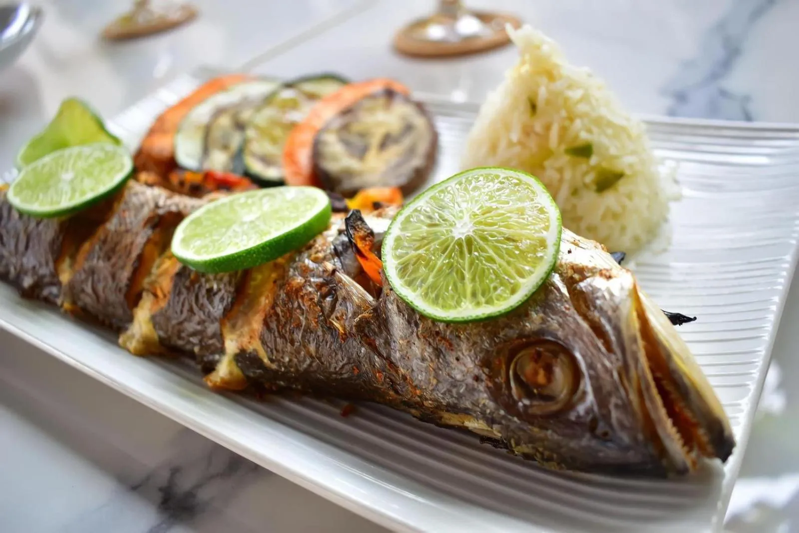 Restaurant/places to eat in The Views Resort