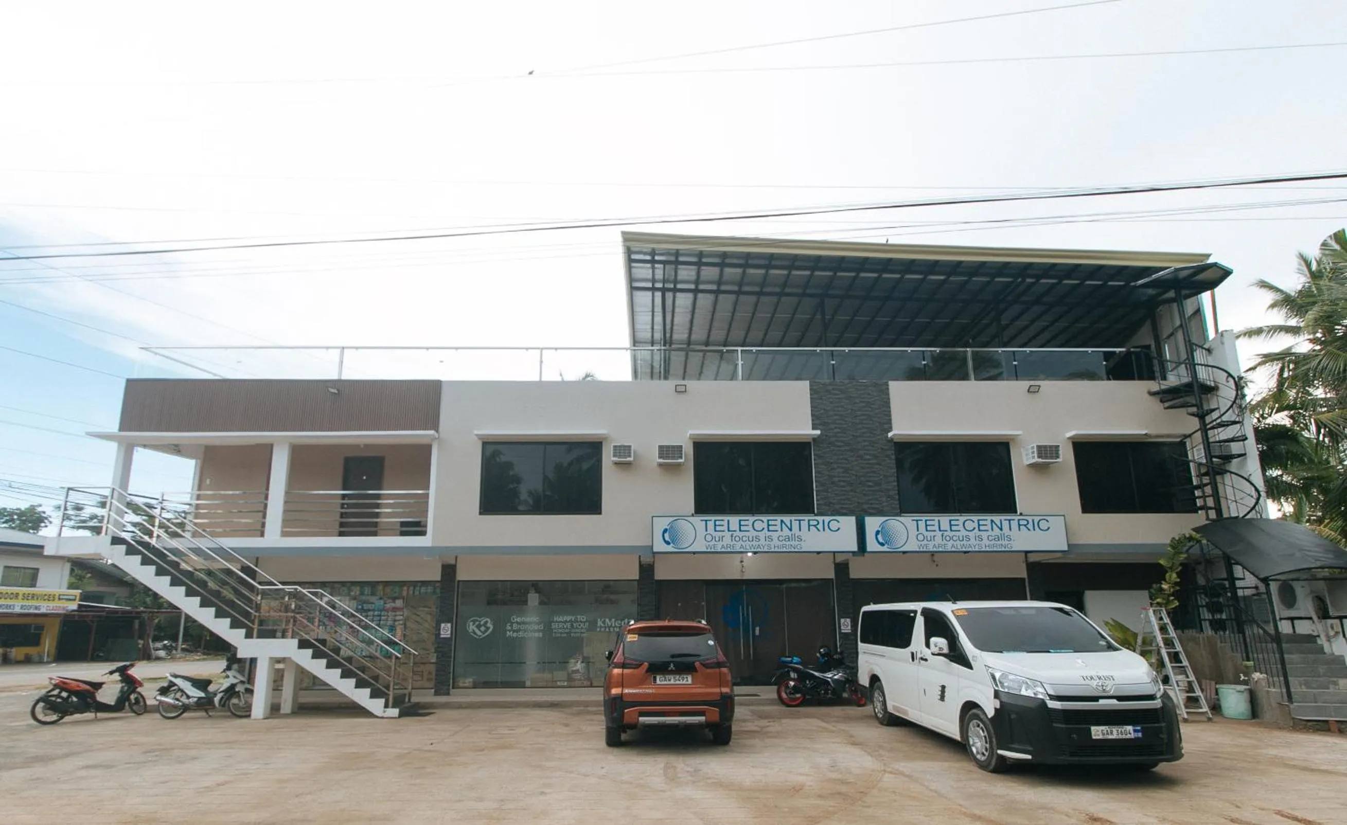 Property building in RedDoorz at Happy Stay Apartelle