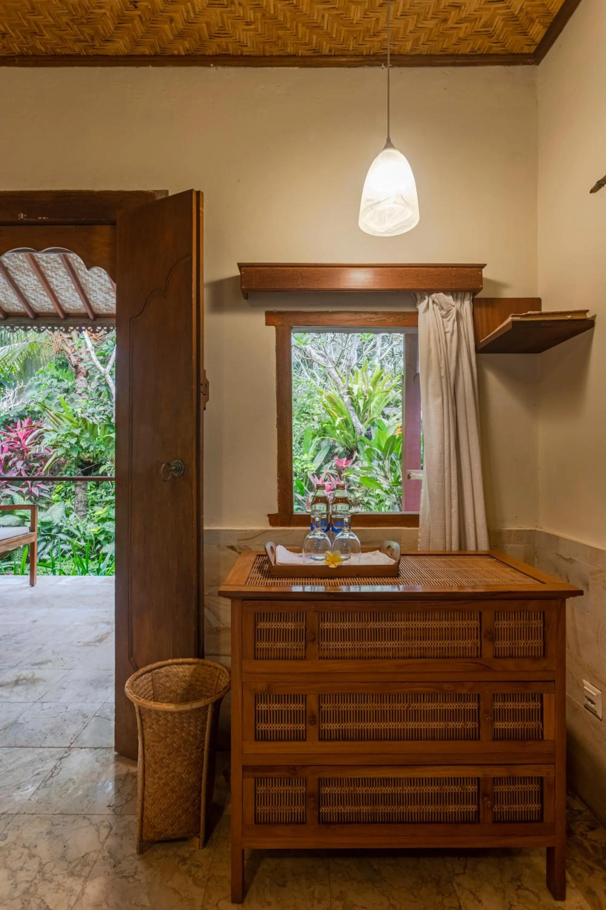 Decorative detail in Nusa Indah Candidasa