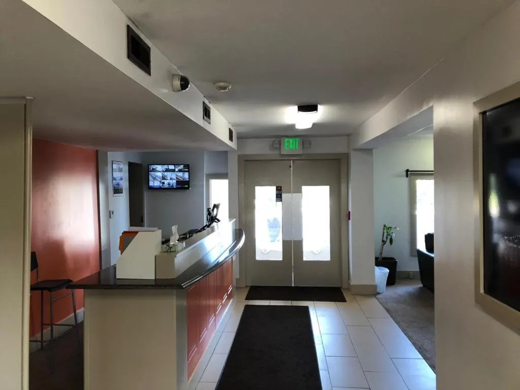 Lobby or reception in Motel 75 Monroe