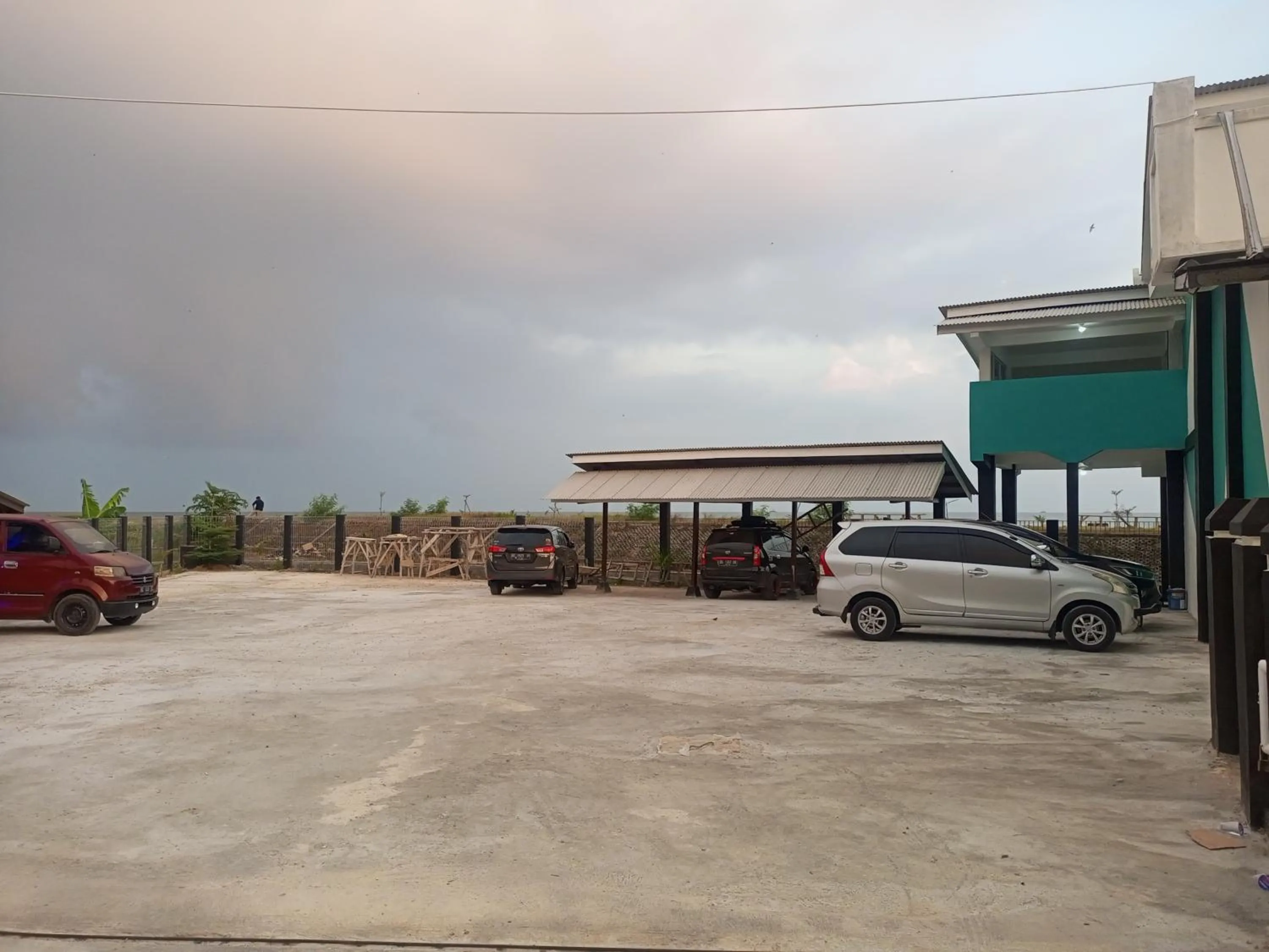 Penginapan Lamban Queens Kamar Double Bed Standar Room