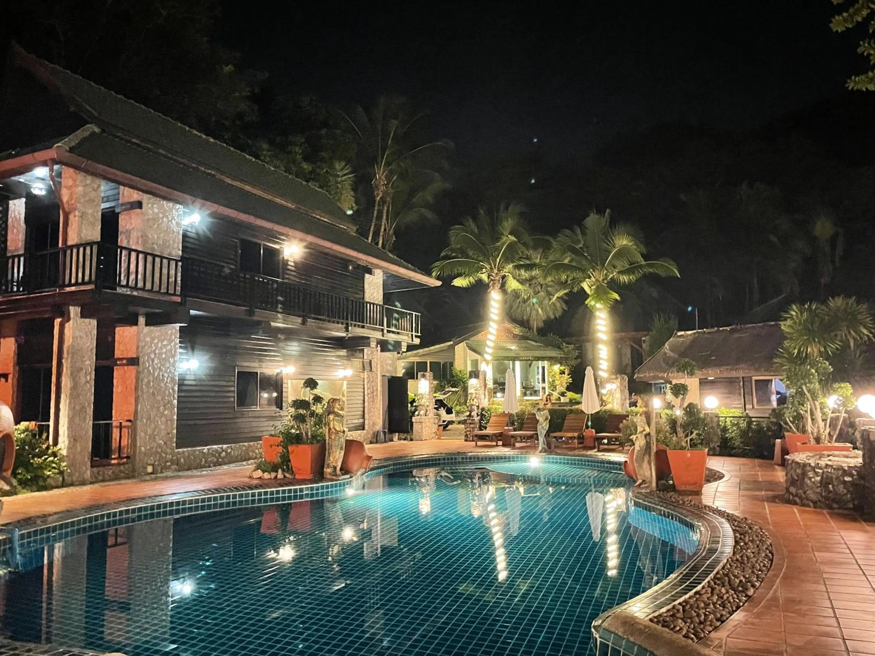 Boomerang Village Resort Kata