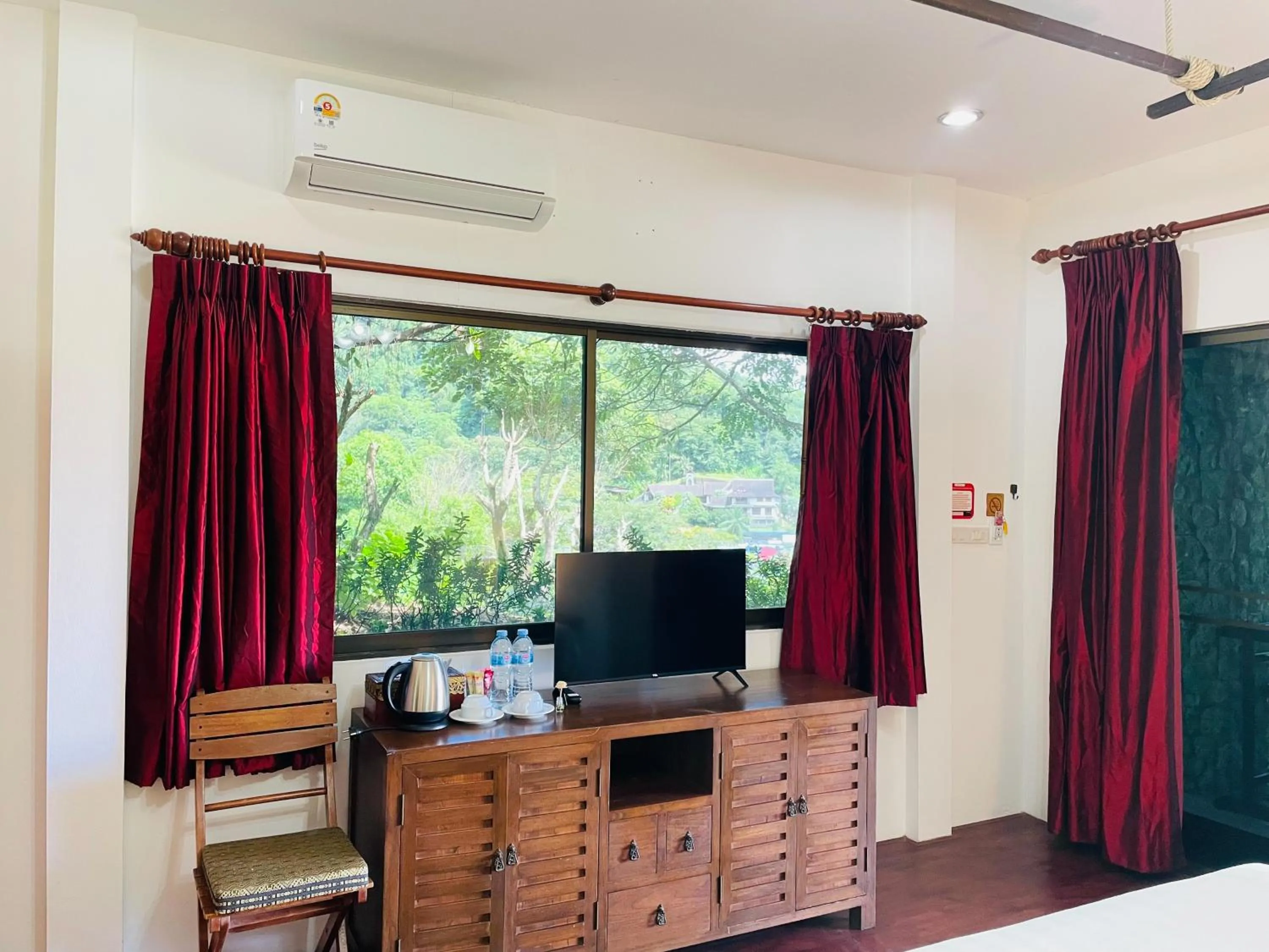 Boomerang Village Resort Kata