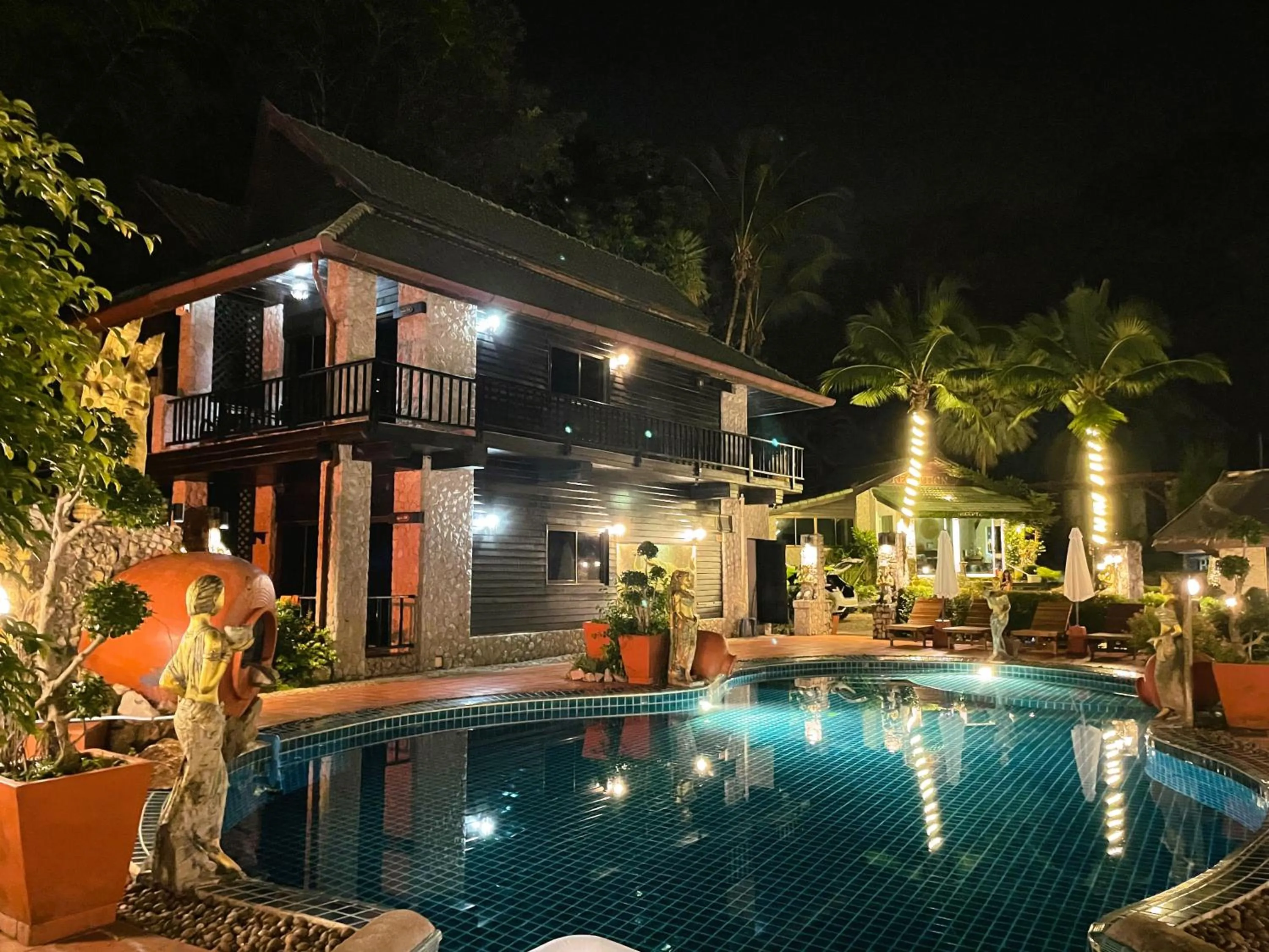 Boomerang Village Resort Kata