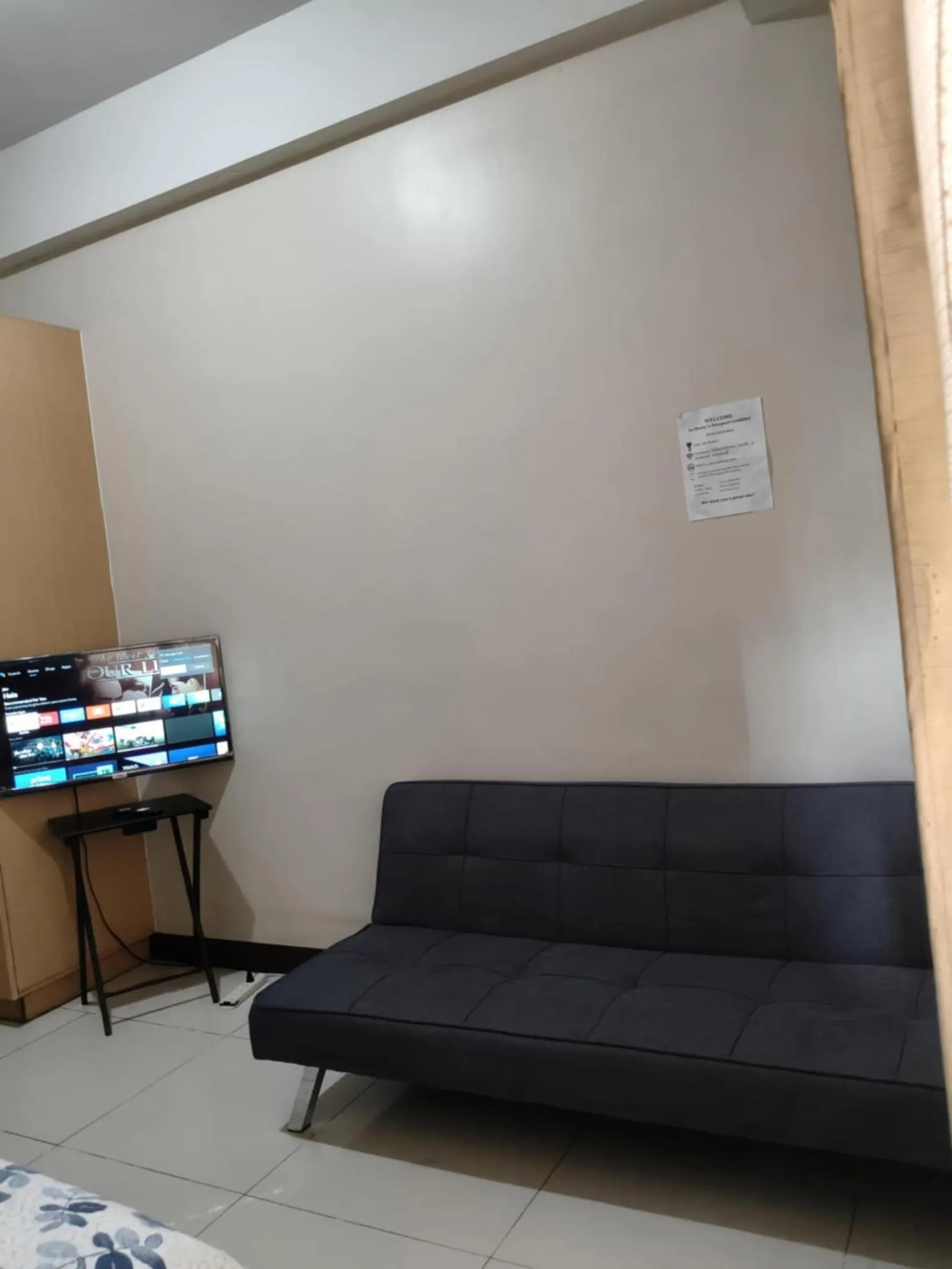 Henry's Newport Condotel