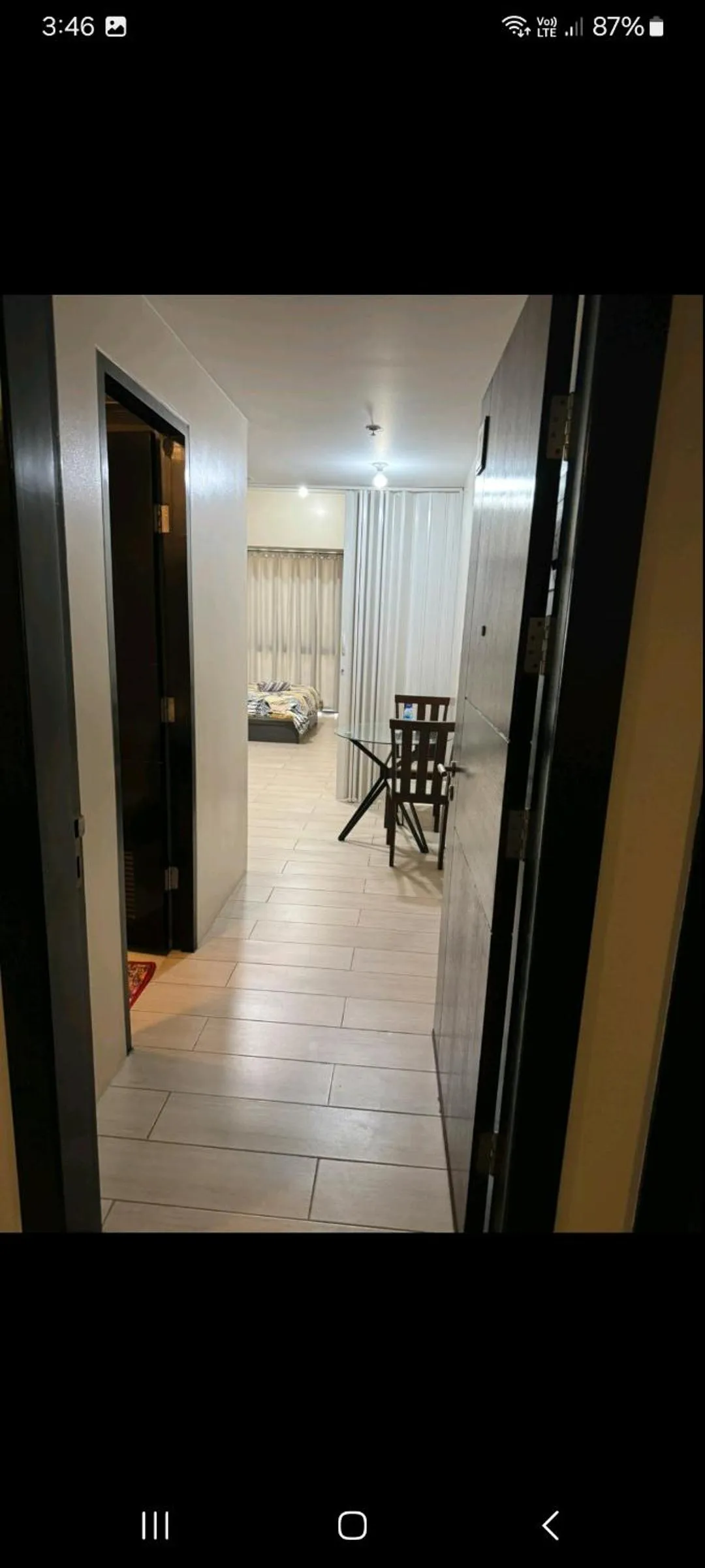 Henry's Newport Condotel