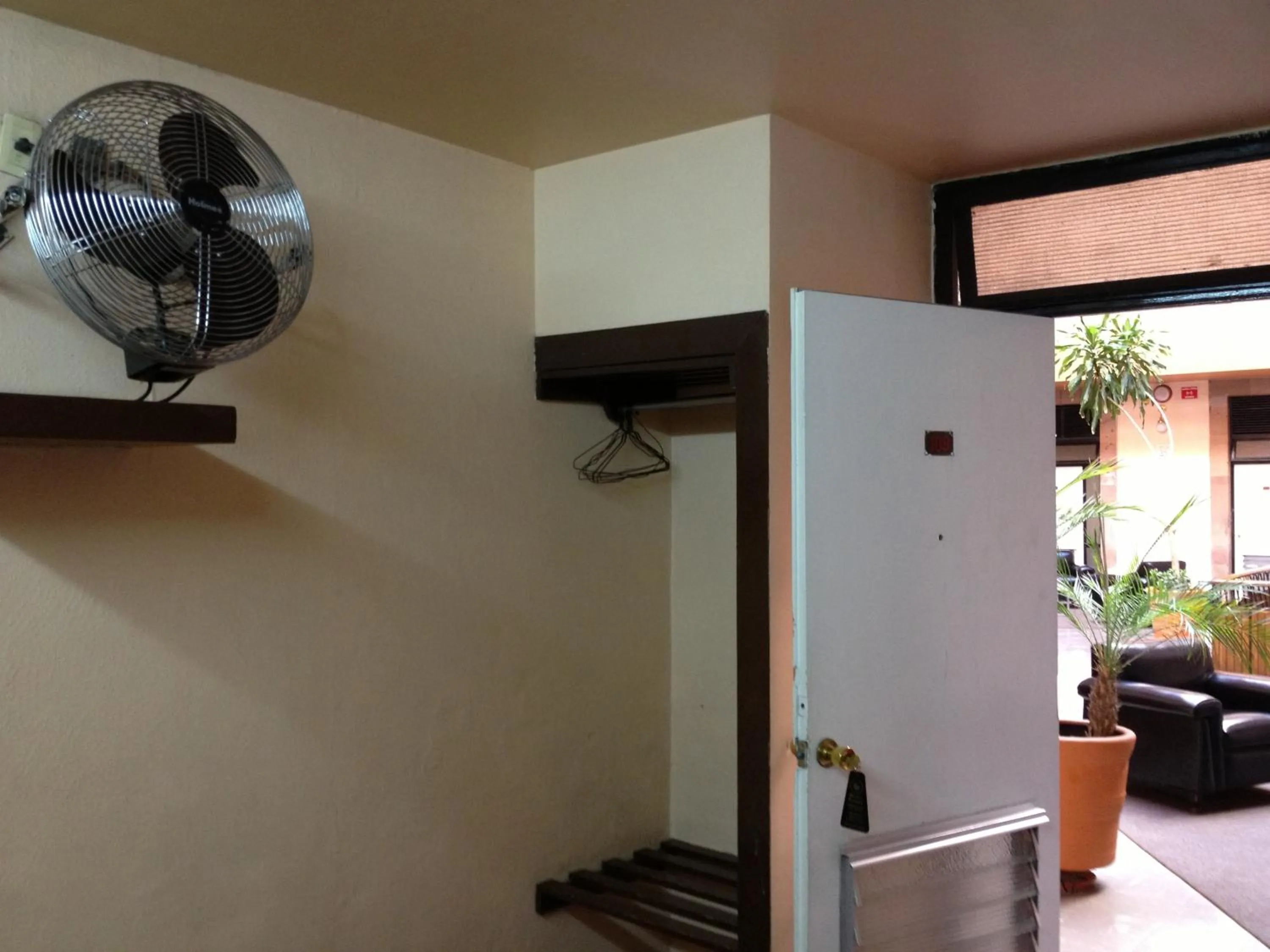 Seating area in Hotel Gomez de Celaya