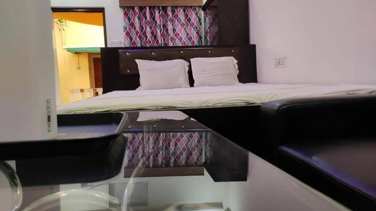 Bed in Sea Land Mandarmani