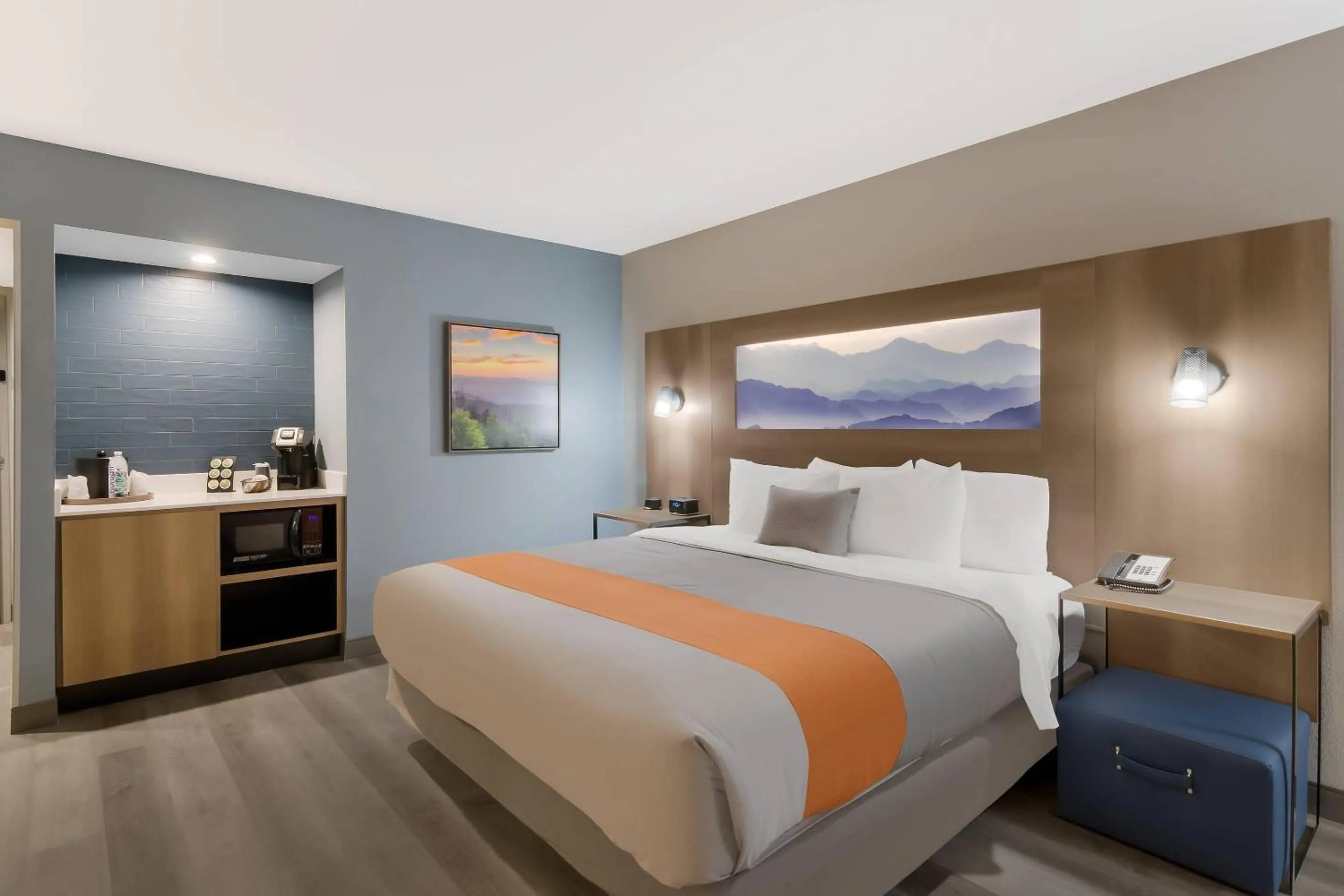 Bedroom, Bed in Graystone Lodge, an Ascend Collection Hotel