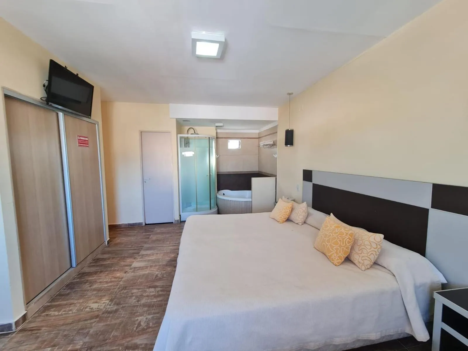 Photo of the whole room in Hotel Siglo Sexto