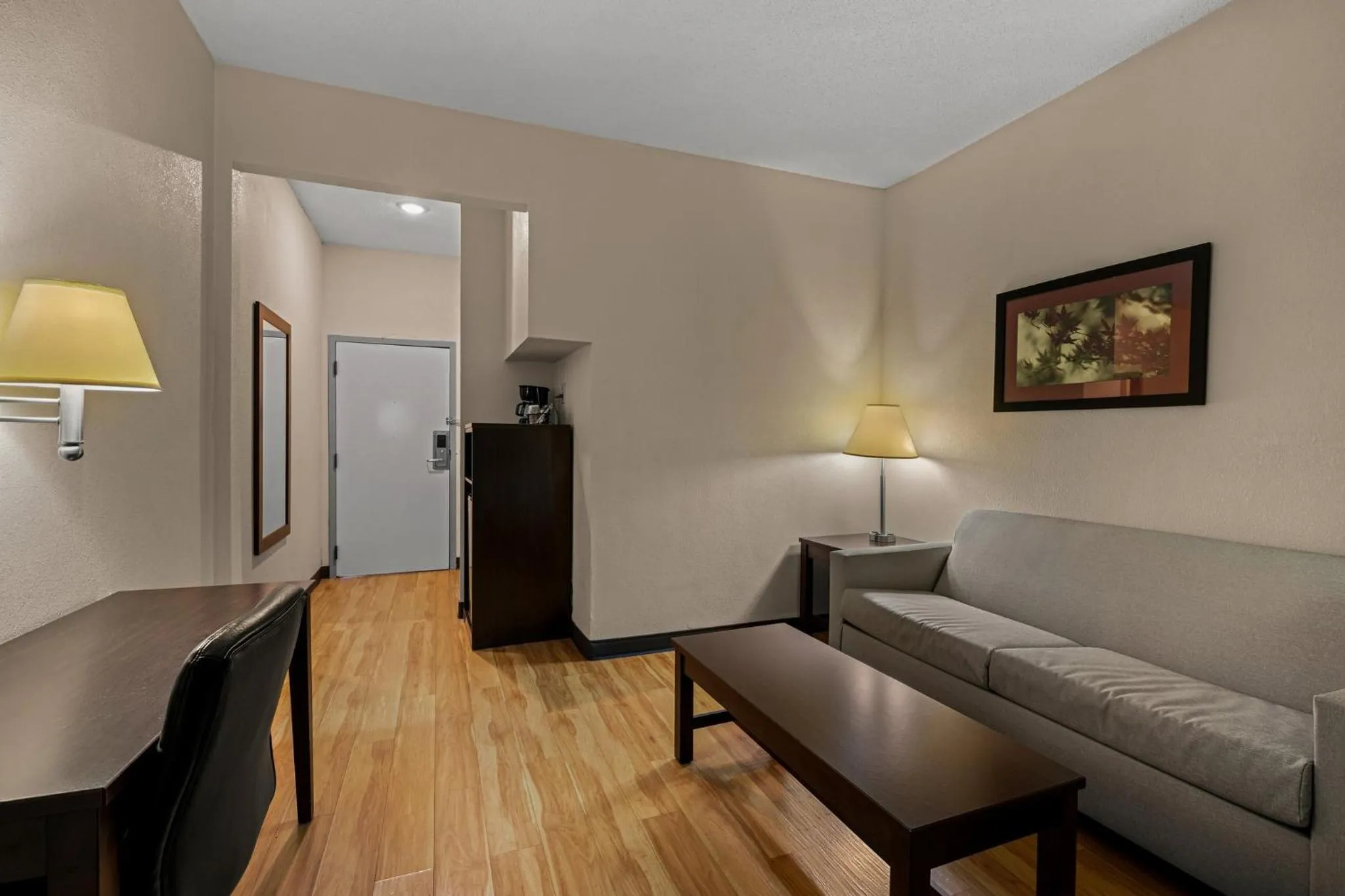 Bedroom in Red Roof Inn & Suites Albany, GA