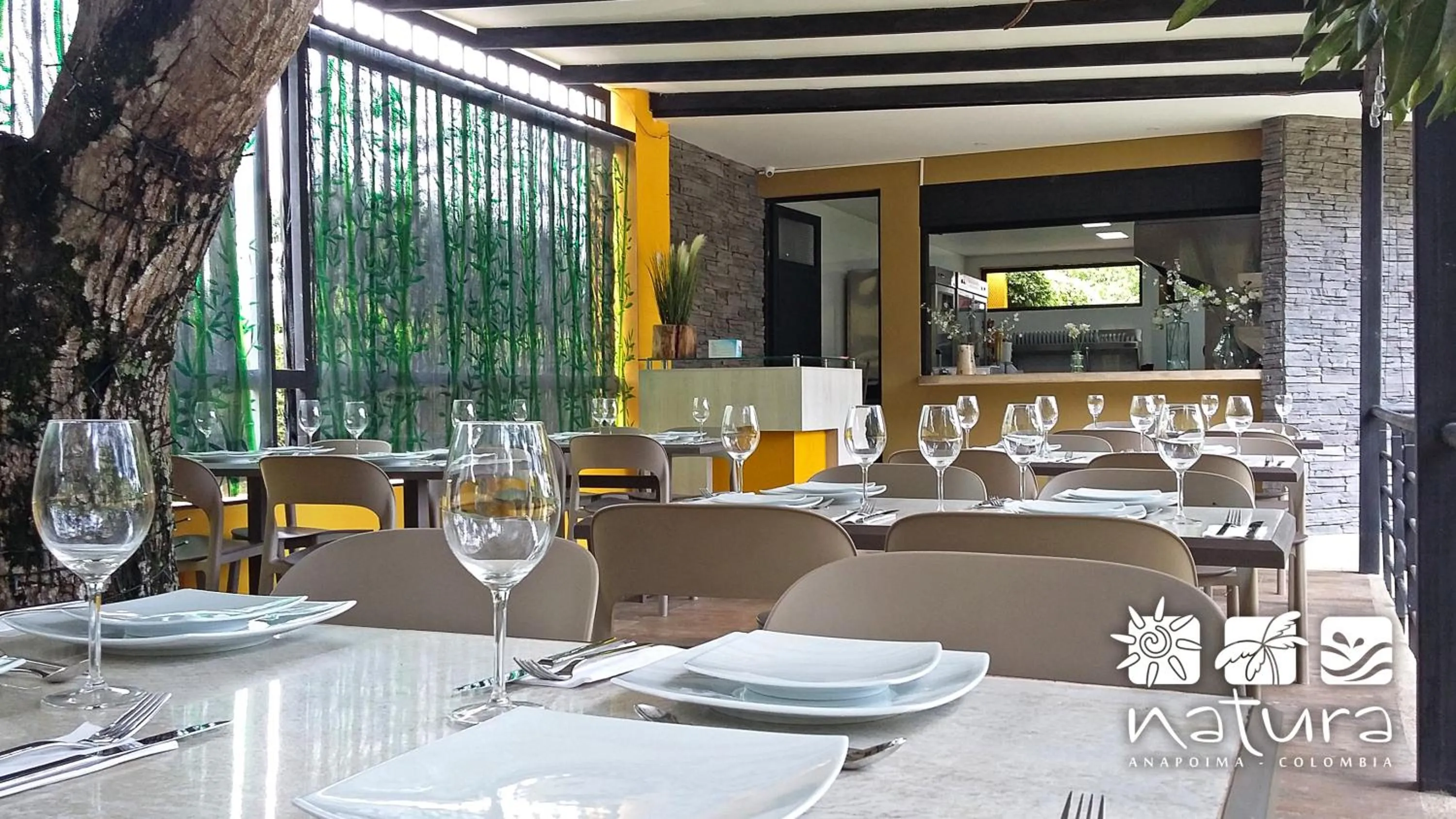 Restaurant/places to eat in Natura Reservado - Hoteles Natura
