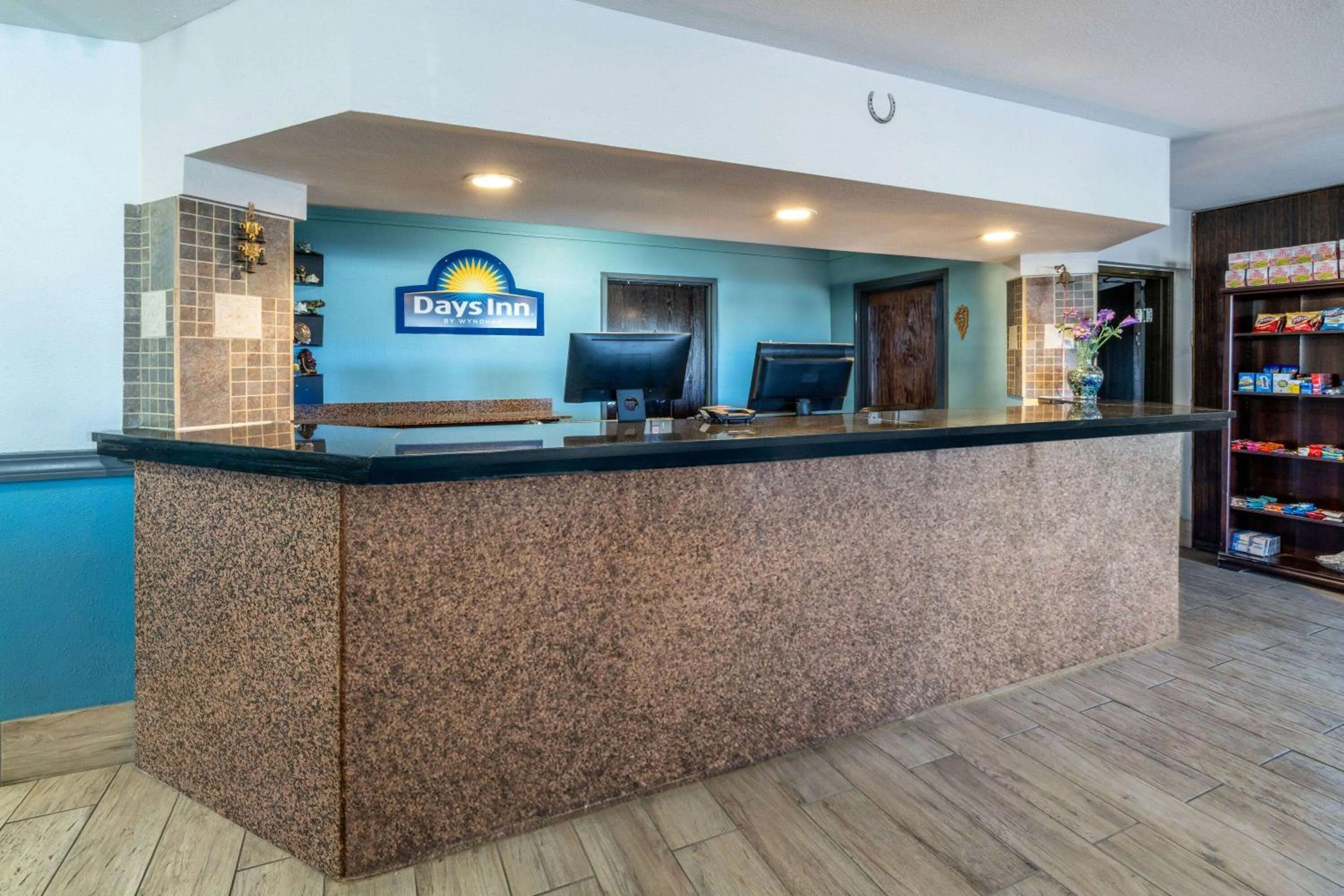 Lobby or reception in Days Inn by Wyndham Lamar