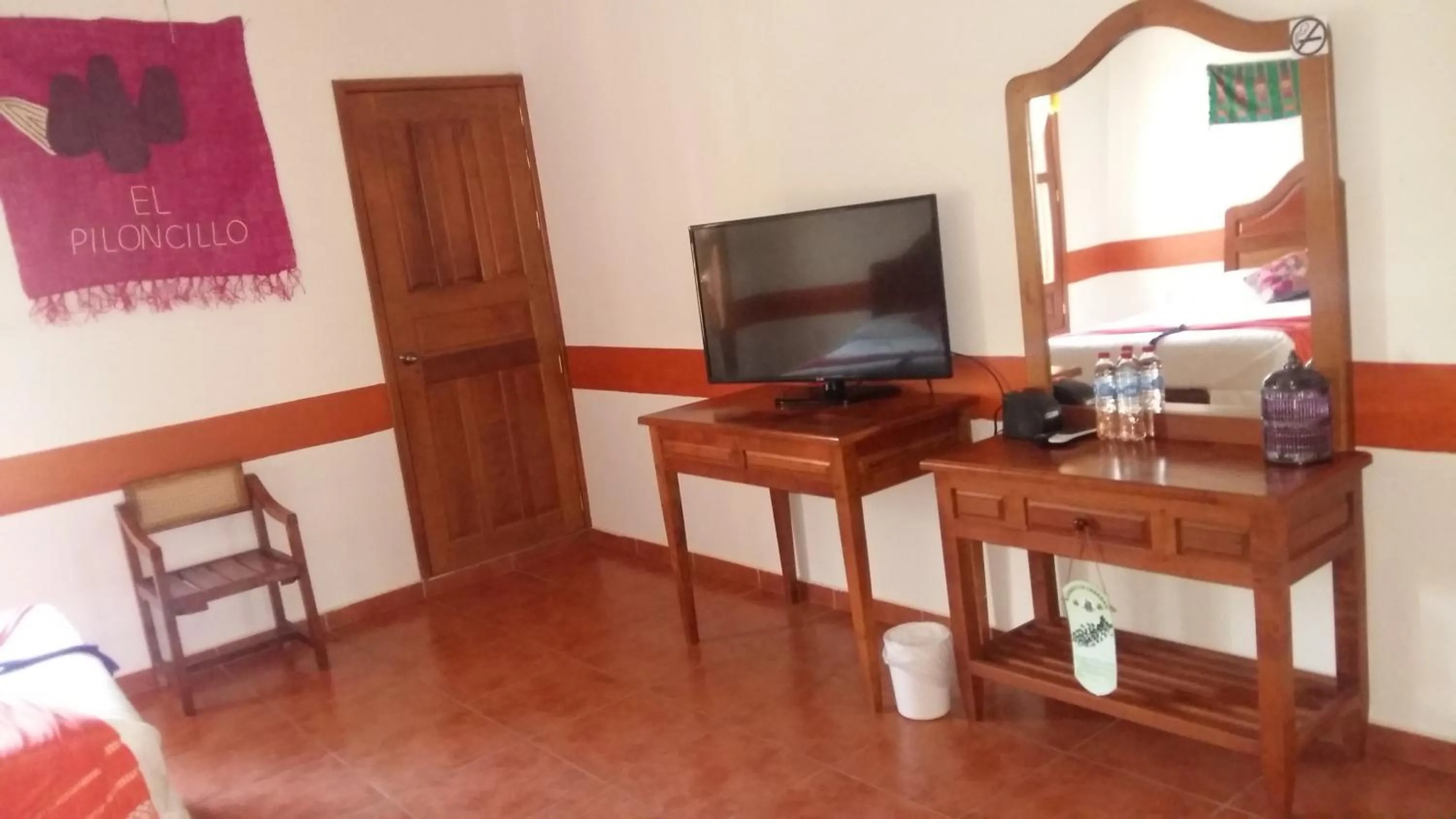 TV and multimedia in El Molino Hotel Boutique