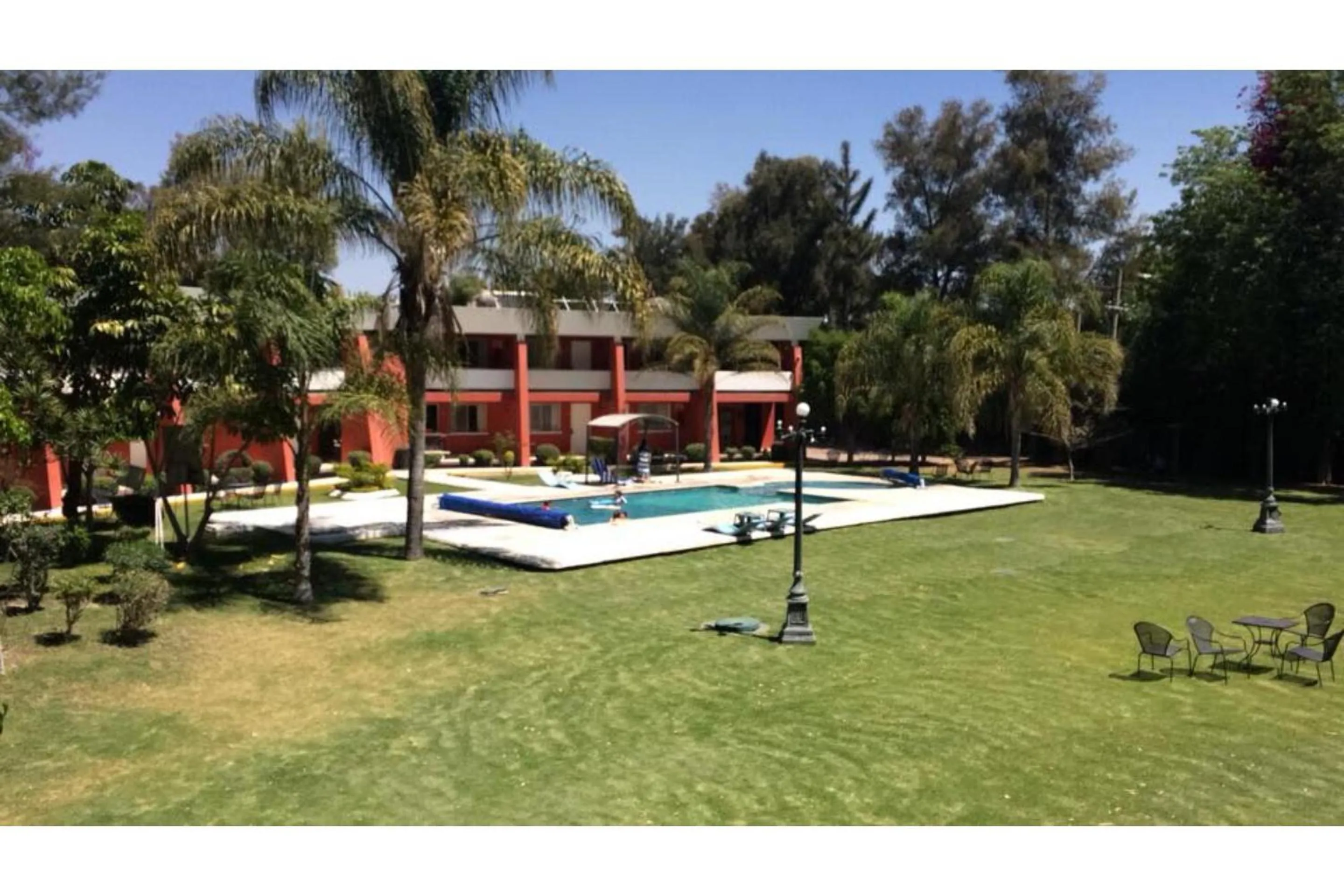 Swimming pool in Capital O Gran Hotel Campestre