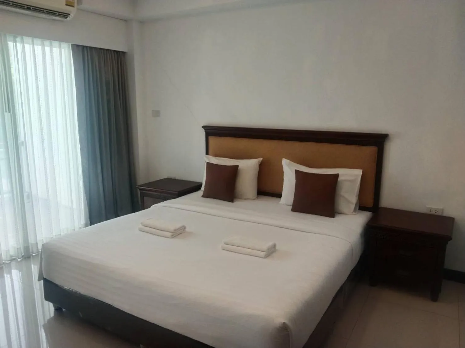 Bed in Sota Residence