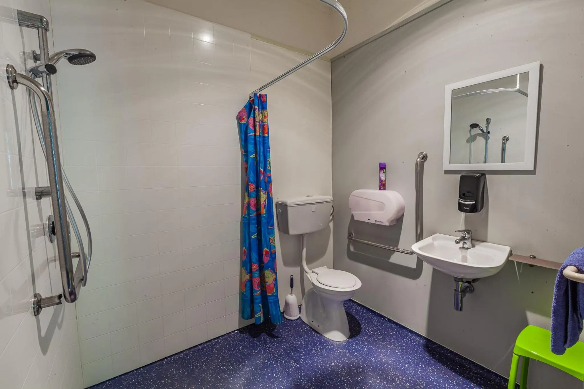 Shower in Ivorytowers Accommodation