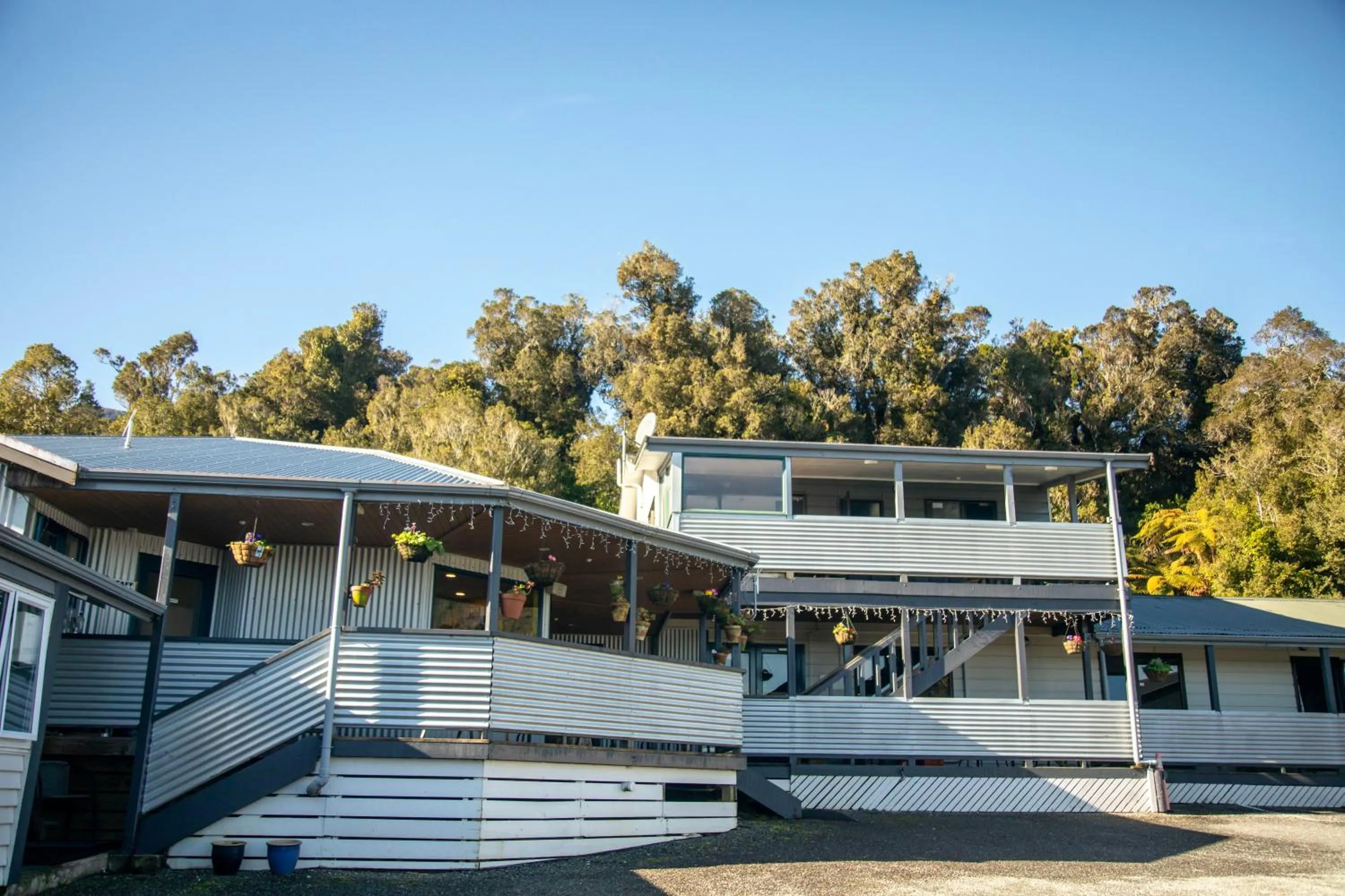 Property building in Ivorytowers Accommodation