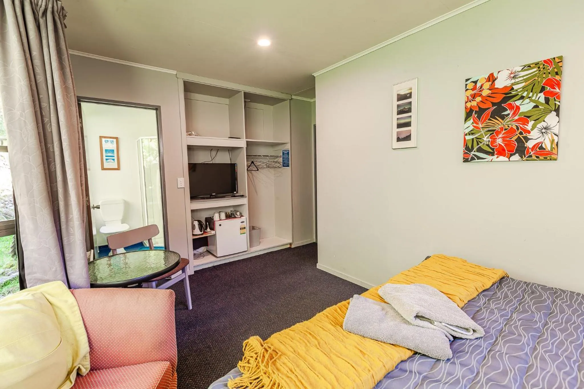 Bed in Ivorytowers Accommodation