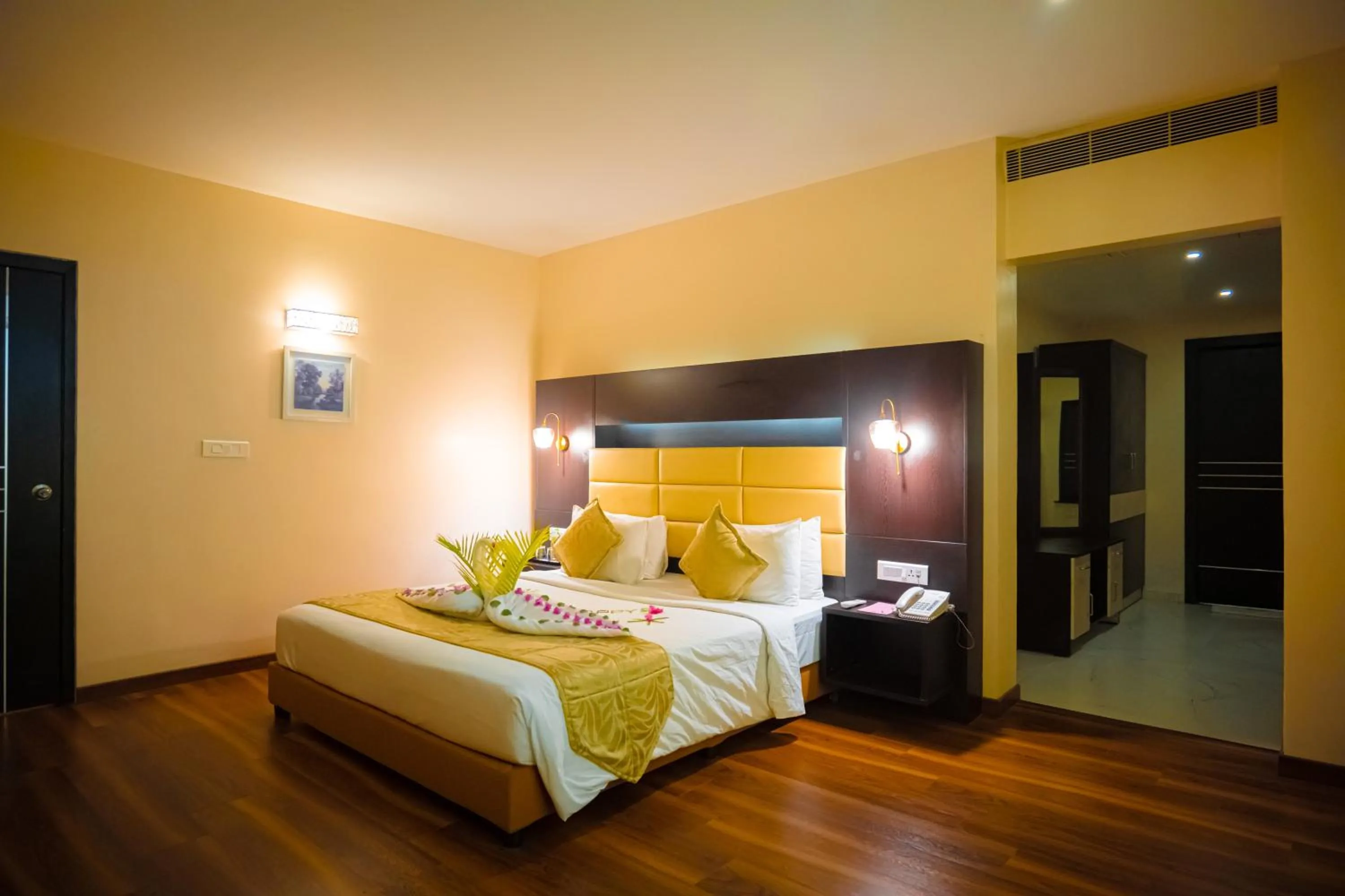 Bed in Poppys Hotel Madurai