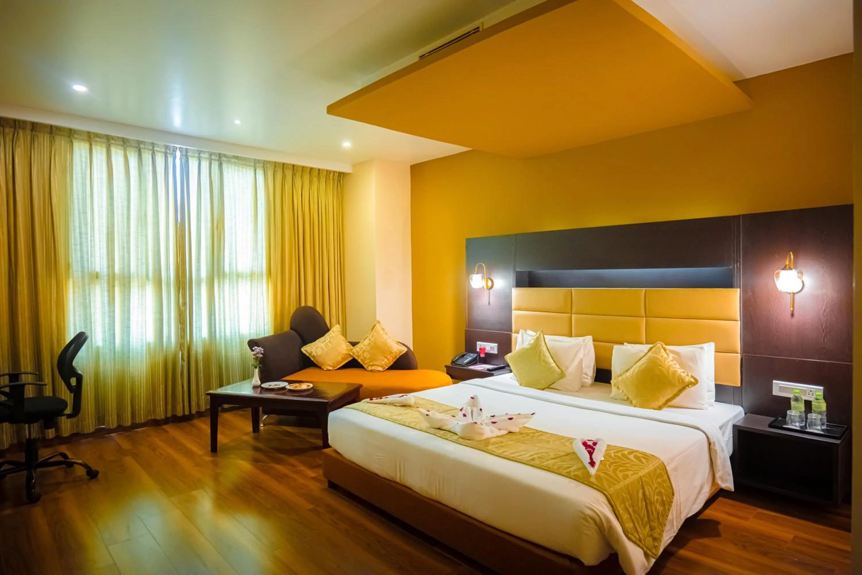 Bed in Poppys Hotel Madurai